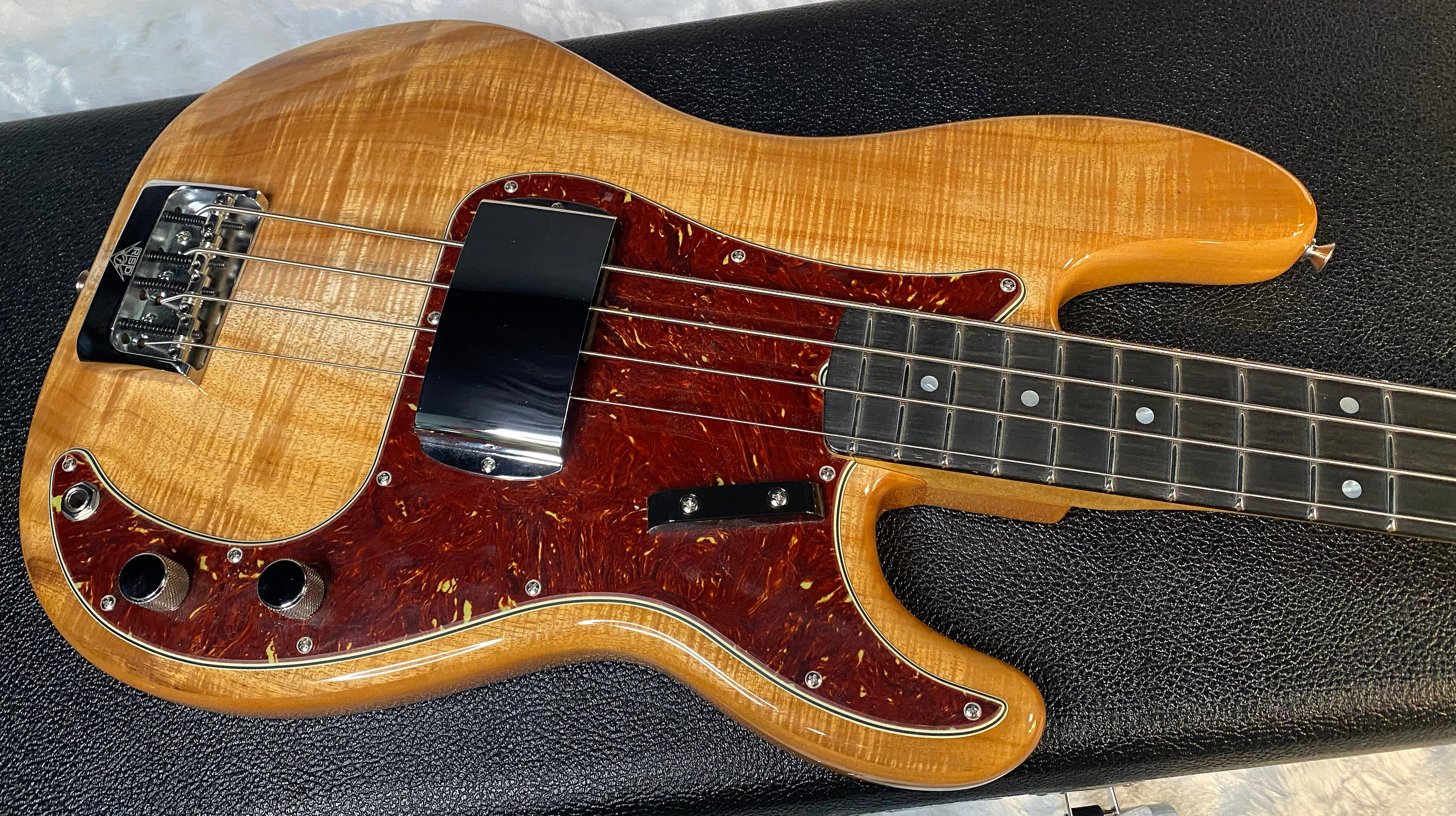 NEW! Fender Artisan Koa Precision Bass NOS - Ebony Fingerboard Natural Koa Finish - Absolutely Beautiful - Flamed Maple Neck - Authorized Dealer - 9.65lbs - G06782