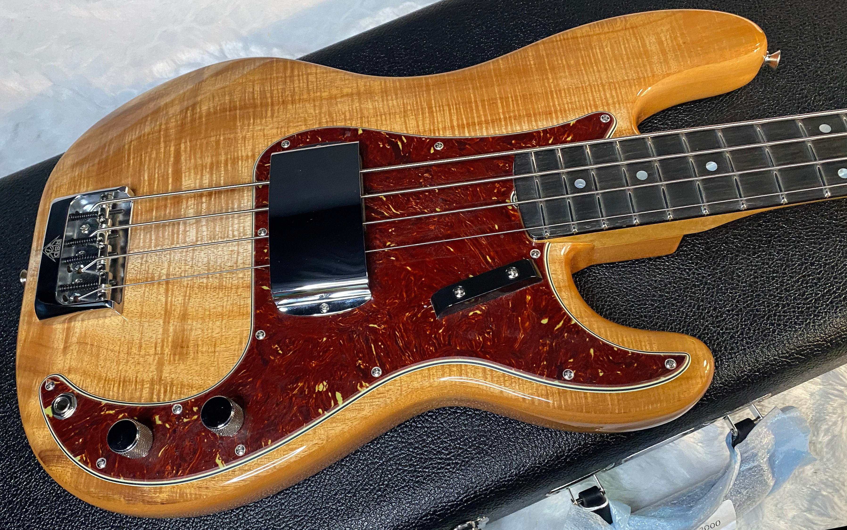NEW! Fender Artisan Koa Precision Bass NOS - Ebony Fingerboard Natural Koa Finish - Absolutely Beautiful - Flamed Maple Neck - Authorized Dealer - 9.65lbs - G06782