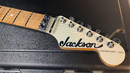 NEW ! Jackson Custom Shop Dinky HSH - Roasted Maple Neck & Fretboard - DK - Olympic White - Authorized Dealer - 8.1 lbs - G06789