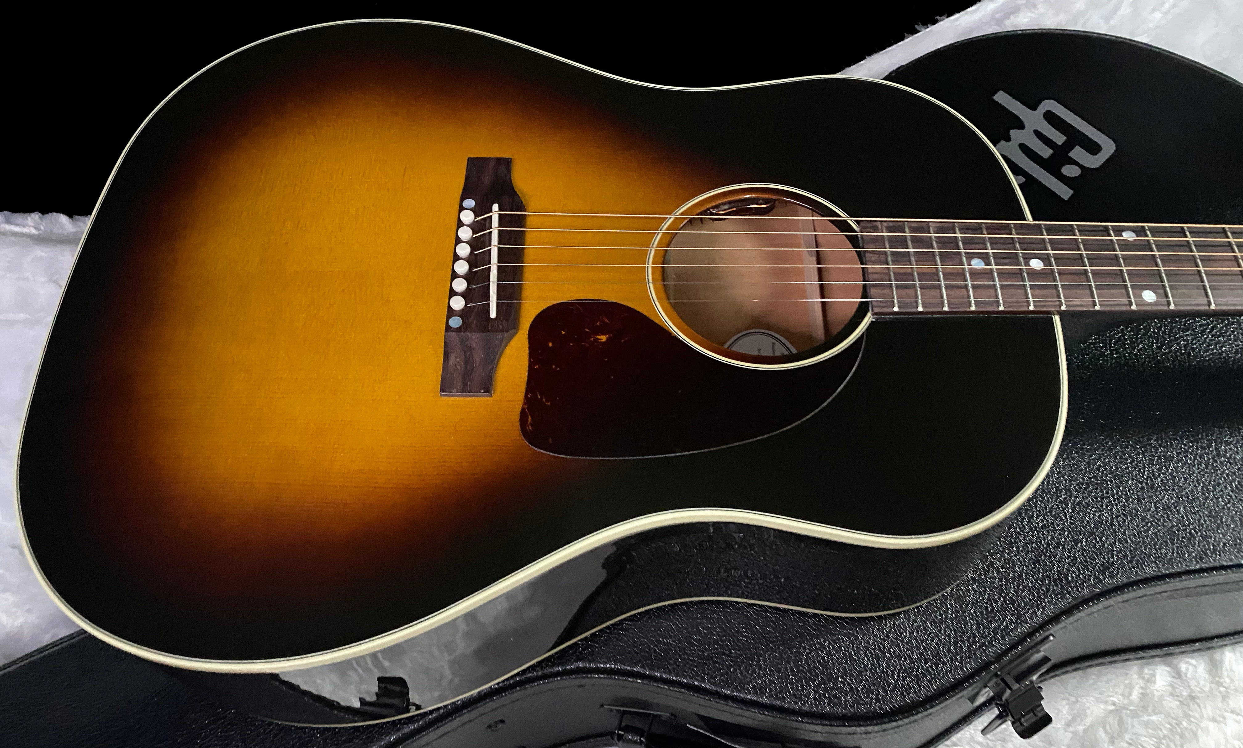 NEW! Gibson J-45 Standard Acoustic Electric Guitar - Vintage Sunburst - Authorized Dealer - 4.6lbs - G07414