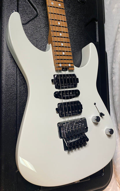NEW ! Jackson Custom Shop Dinky HSH - Roasted Maple Neck & Fretboard - DK - Olympic White - Authorized Dealer - 8.1 lbs - G06789