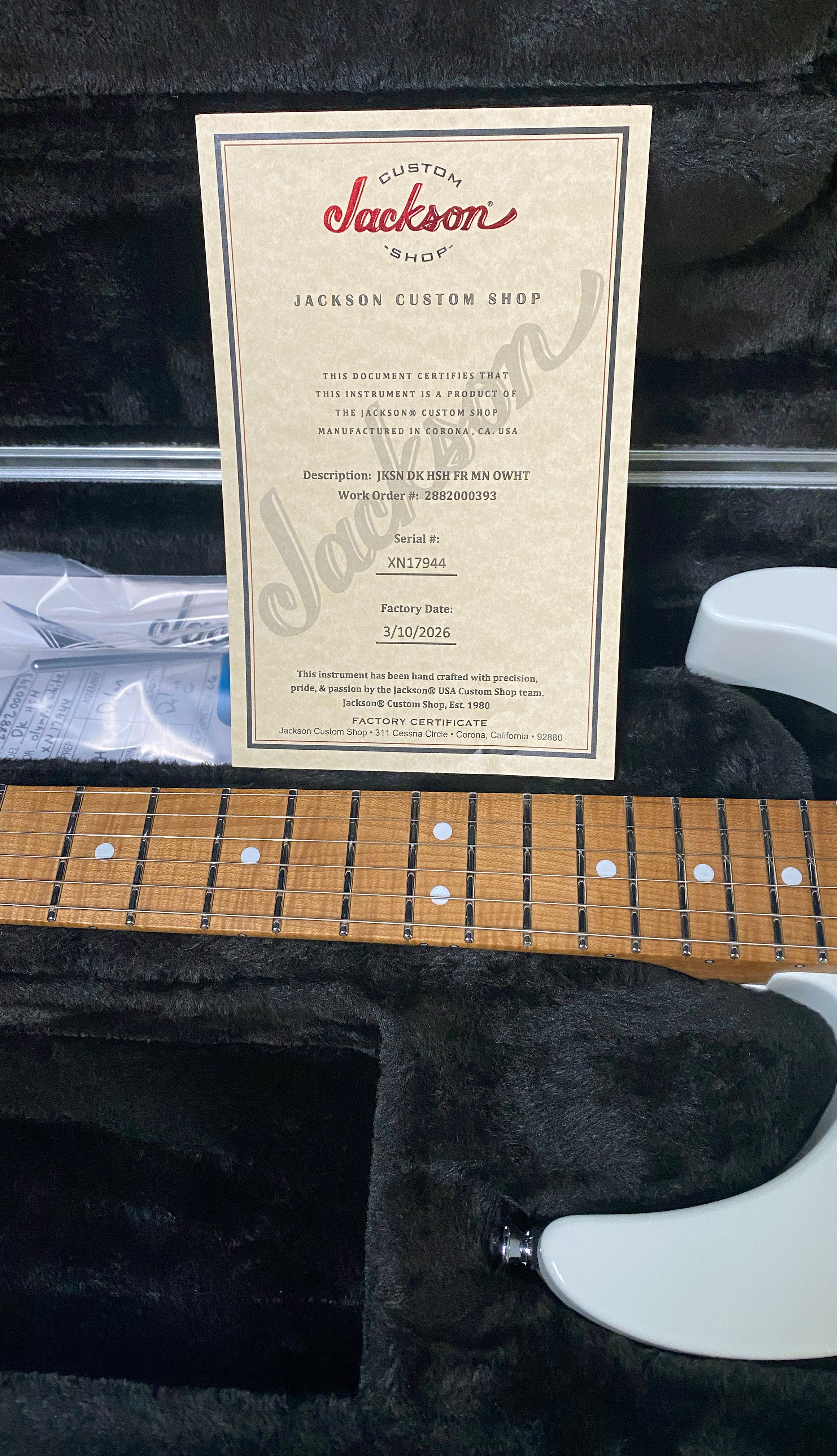NEW ! Jackson Custom Shop Dinky HSH - Roasted Maple Neck & Fretboard - DK - Olympic White - Authorized Dealer - 8.1 lbs - G06789