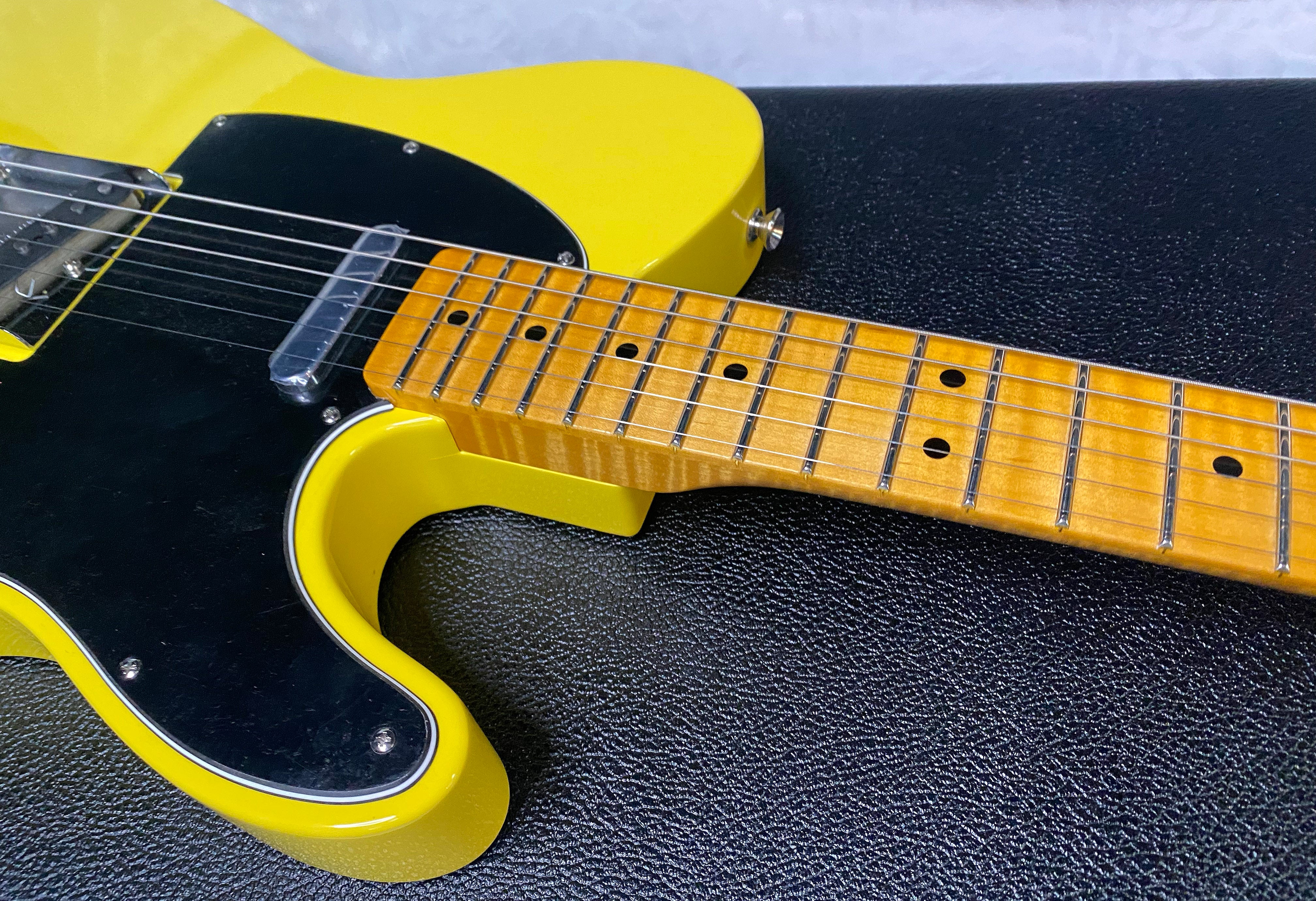 NEW! Fender Custom Shop Flamethrower Telecaster Custom - NOS - Modern Specs - Texas Special Pick-Ups - AAAA Flamed Neck - Graffiti Yellow - Authorized Dealer - 7.5lbs - G06790
