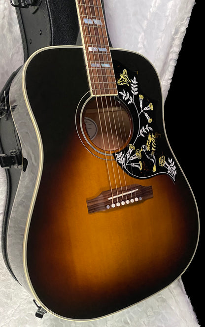 NEW ! Gibson Hummingbird Standard - Vintage Sunburst - Acoustic Electric - Authorized Dealer - 4.75lbs - G07416