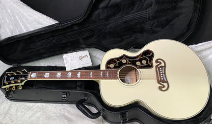 NEW Gibson SJ-200 Standard - Classic White - Authorized Dealer - 5.4 lbs - G07421
