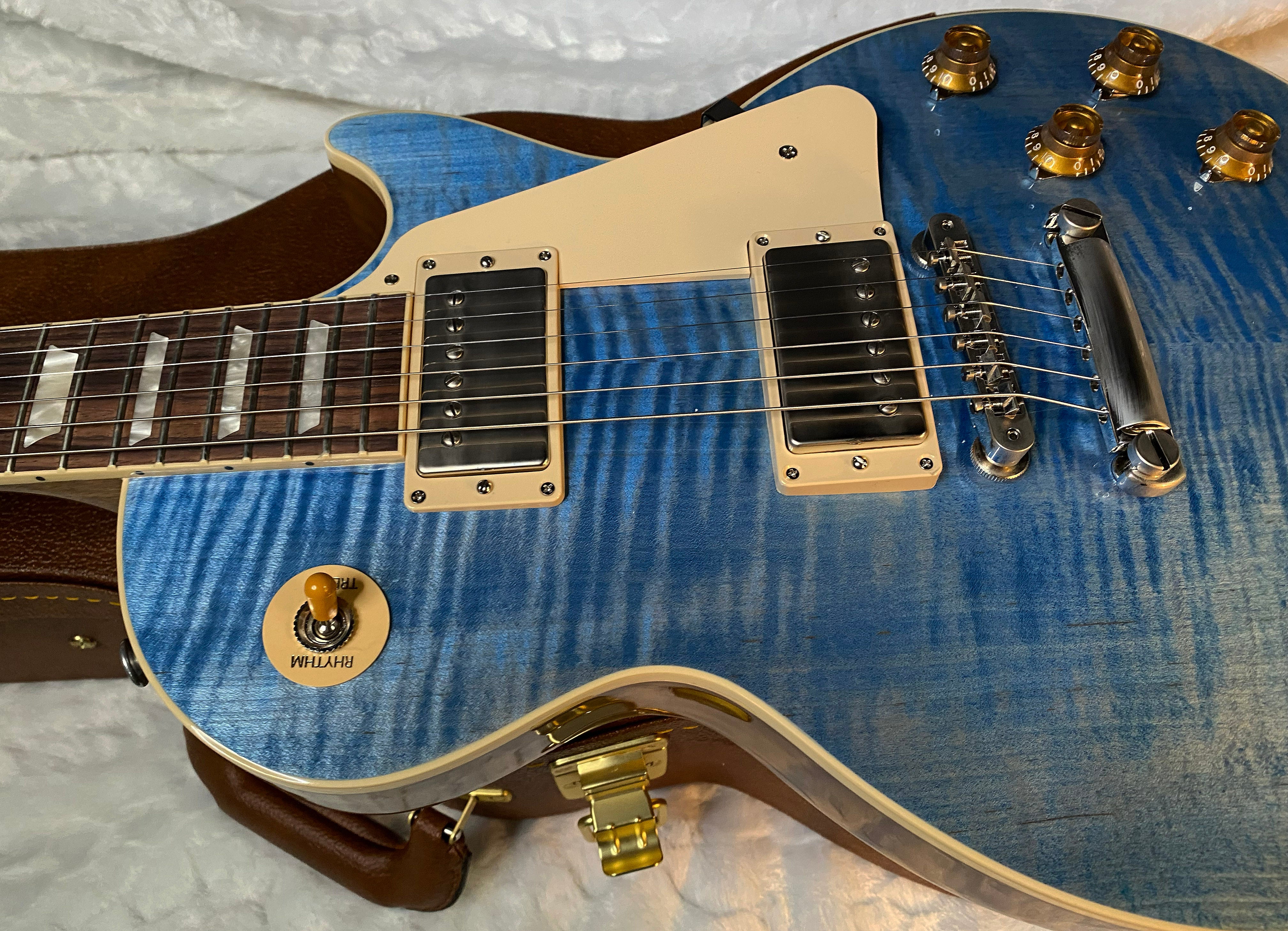 NEW ! Gibson Les Paul Standard '50s - Ocean Blue - Beautiful Flame Top - Authorized Dealer - 8.7 lbs - G05960