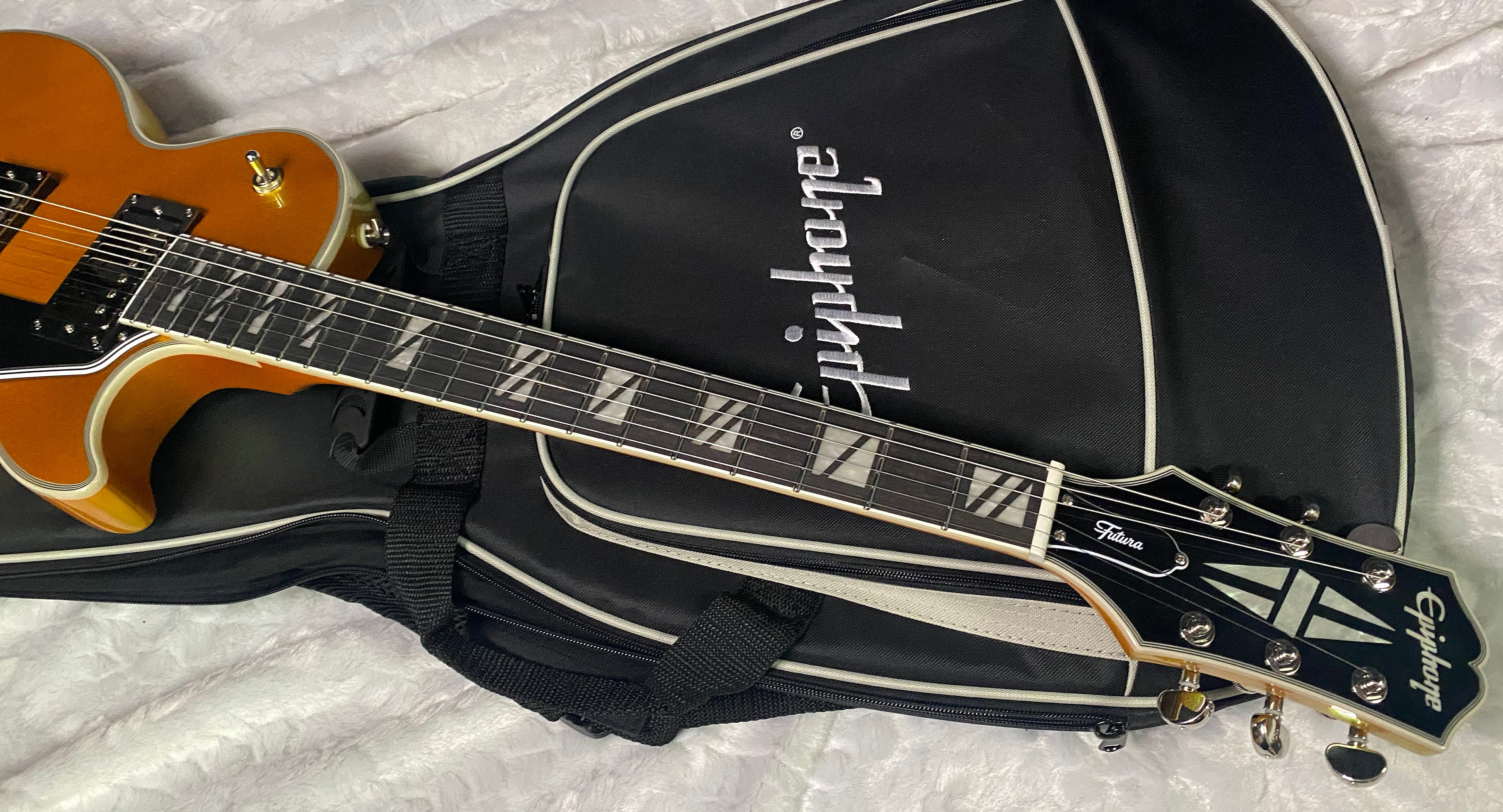 NEW! Epiphone Futura Les Paul Custom - Firestorm Shift Finish - Deluxe Gig Bag - 7.8 lbs - Authorized Dealer - G07328