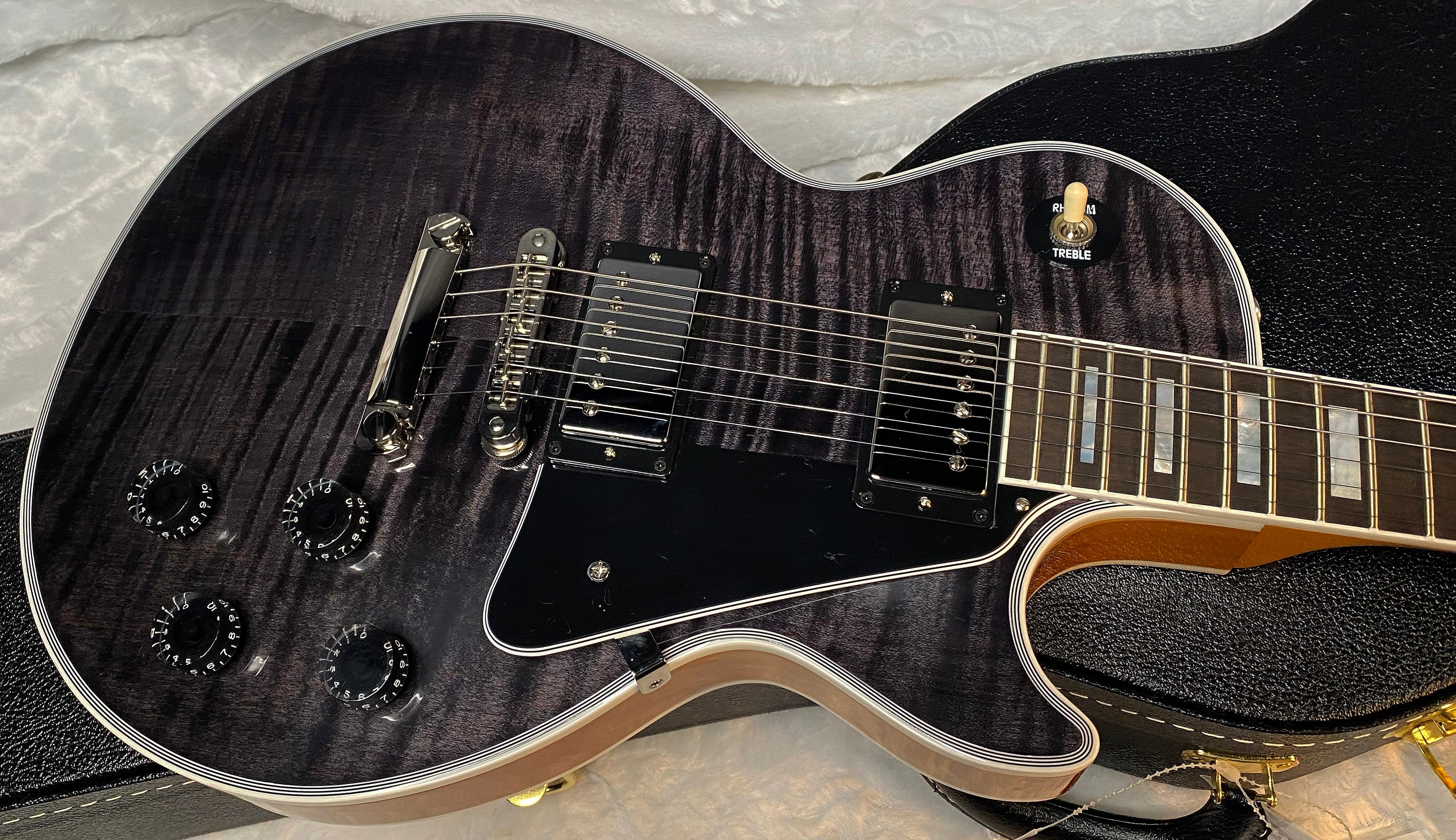 NEW! Gibson Dealer Select Custom Shop Les Paul Custom AAA Figured Flame Top - Transparent Black / Natural Back - Authorized Dealer - WOW! WOW! WOW! 8.9 lbs - G05989