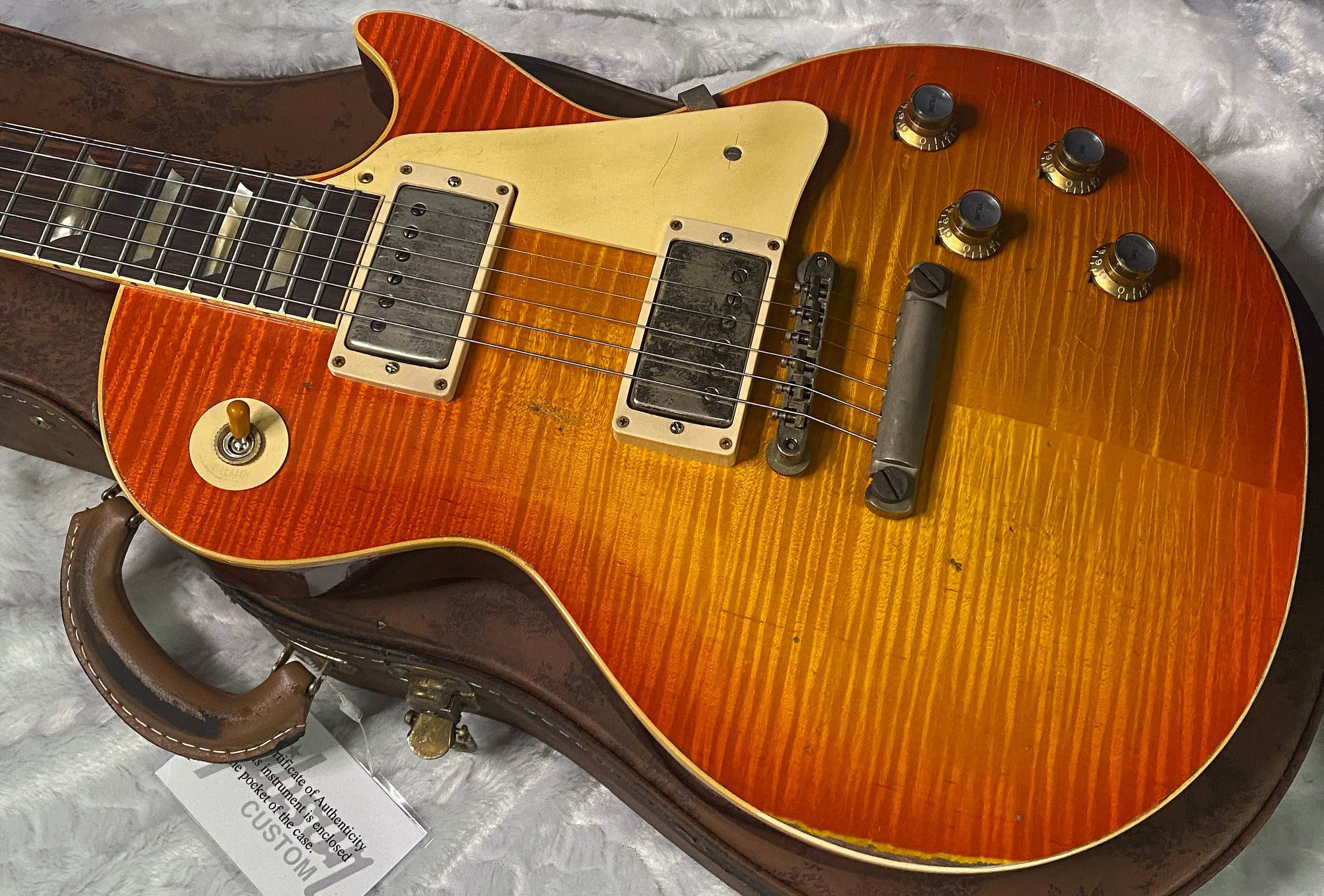 NEW! Gibson Custom 1960 Les Paul Standard Reissue - Tangerine Burst, Murphy Lab Heavy Aged - Only 8.1 lbs - Super Tight Monster Flame Top - Authorized Dealer - G07435