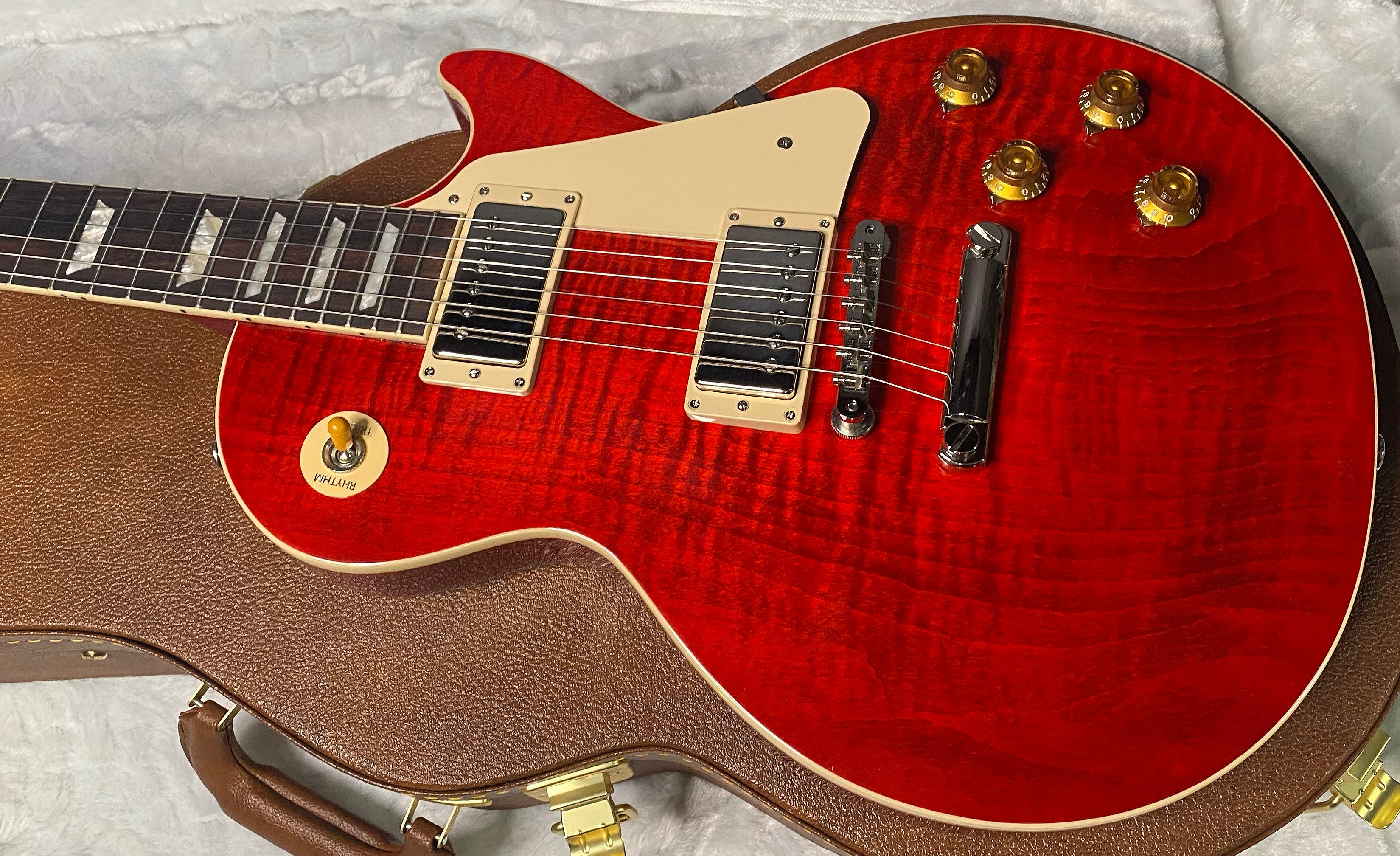 NEW ! Gibson Les Paul Standard '50s Sixties Cherry - Only 8.4 lbs - Amazing Flame Top - Authorized Dealer - G07436
