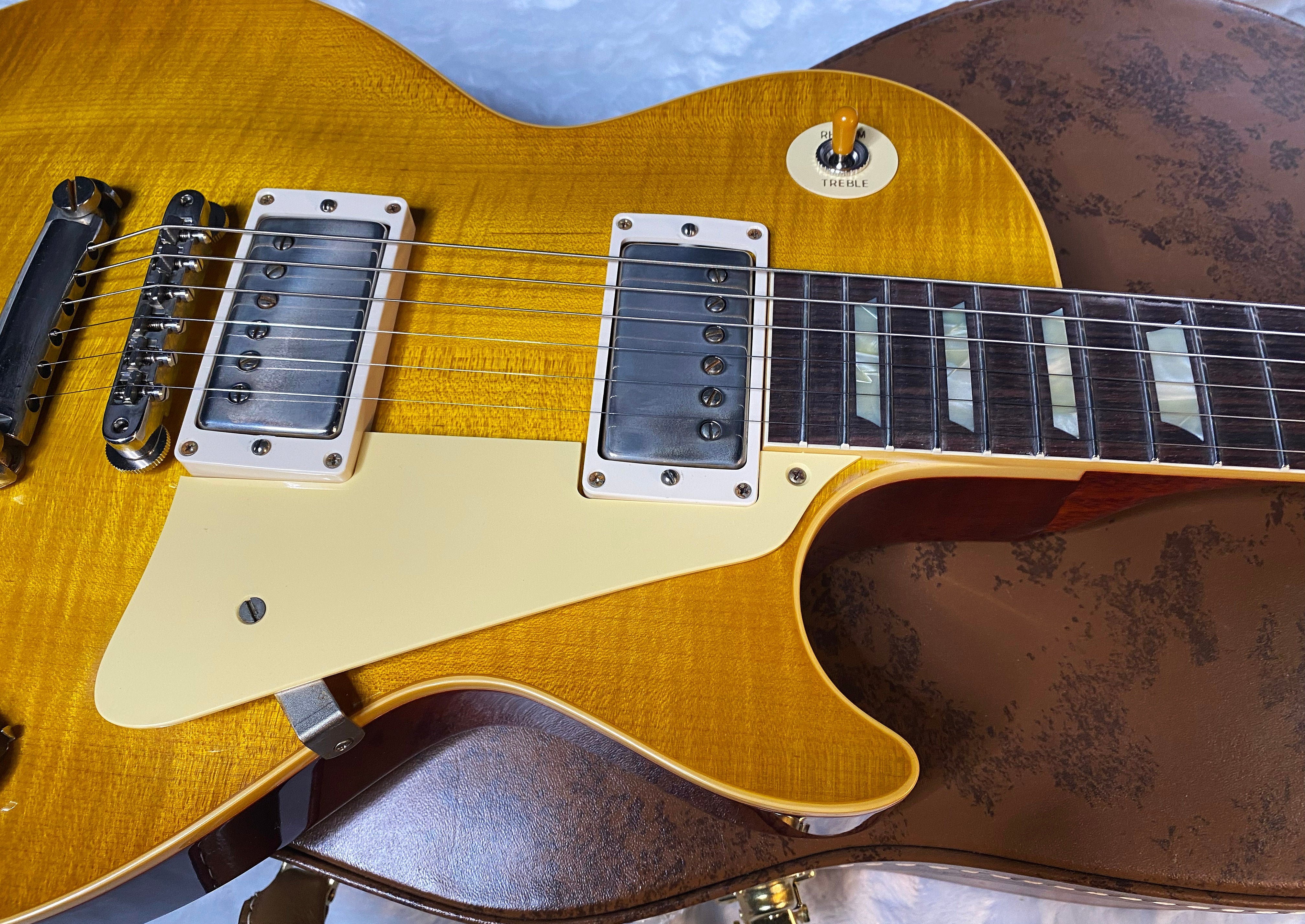 NEW ! Gibson Custom Shop '58 Les Paul Standard 1958 - Lemon Burst VOS - Nice Flame Top - Authorized Dealer -8.9lbs - G05997