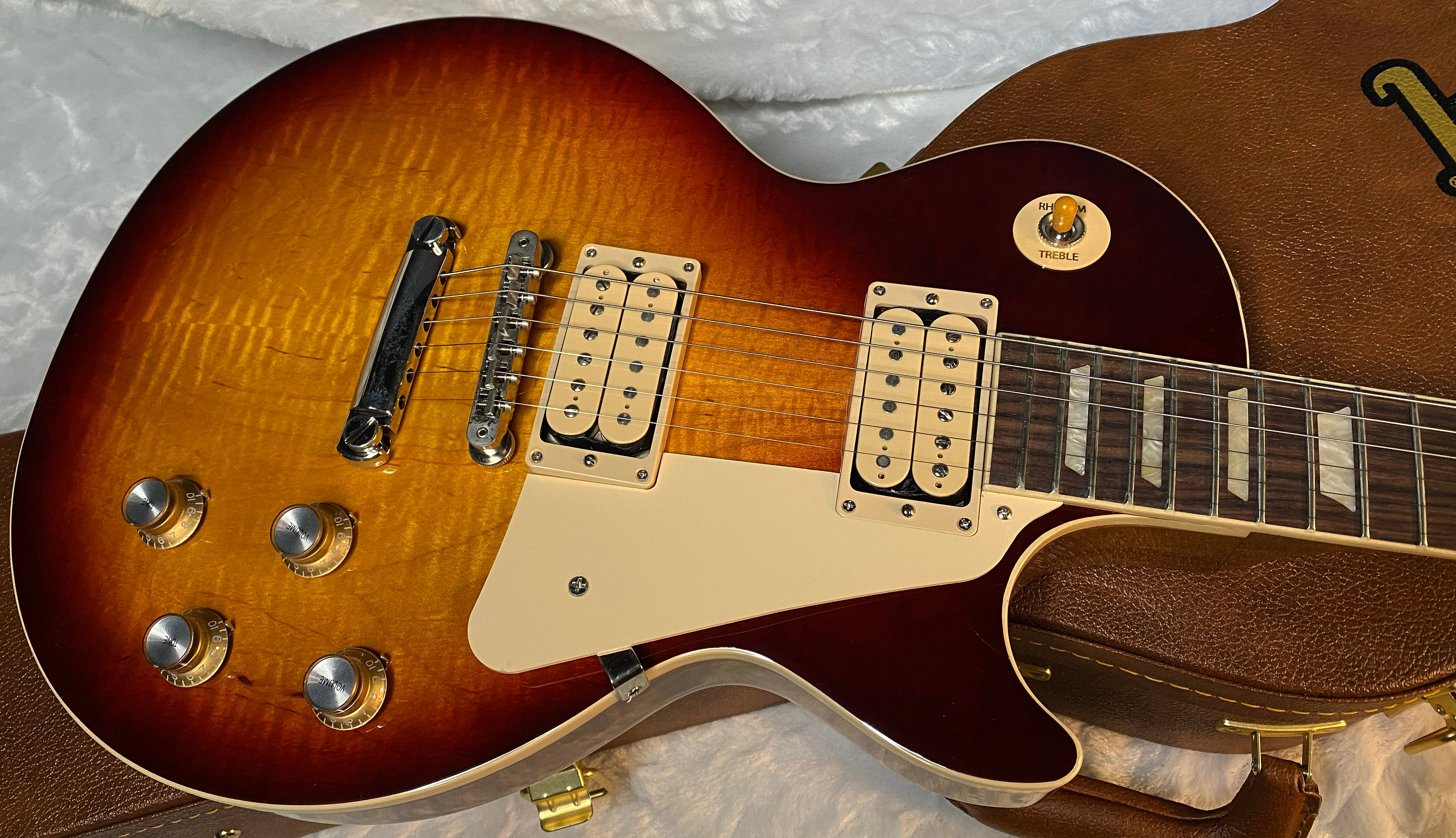 NEW! ! Gibson Les Paul Standard '60s Double Trouble Electric Guitar - Vintage Bourbon Burst - 9.4 lbs - Authorized Dealer - G06000