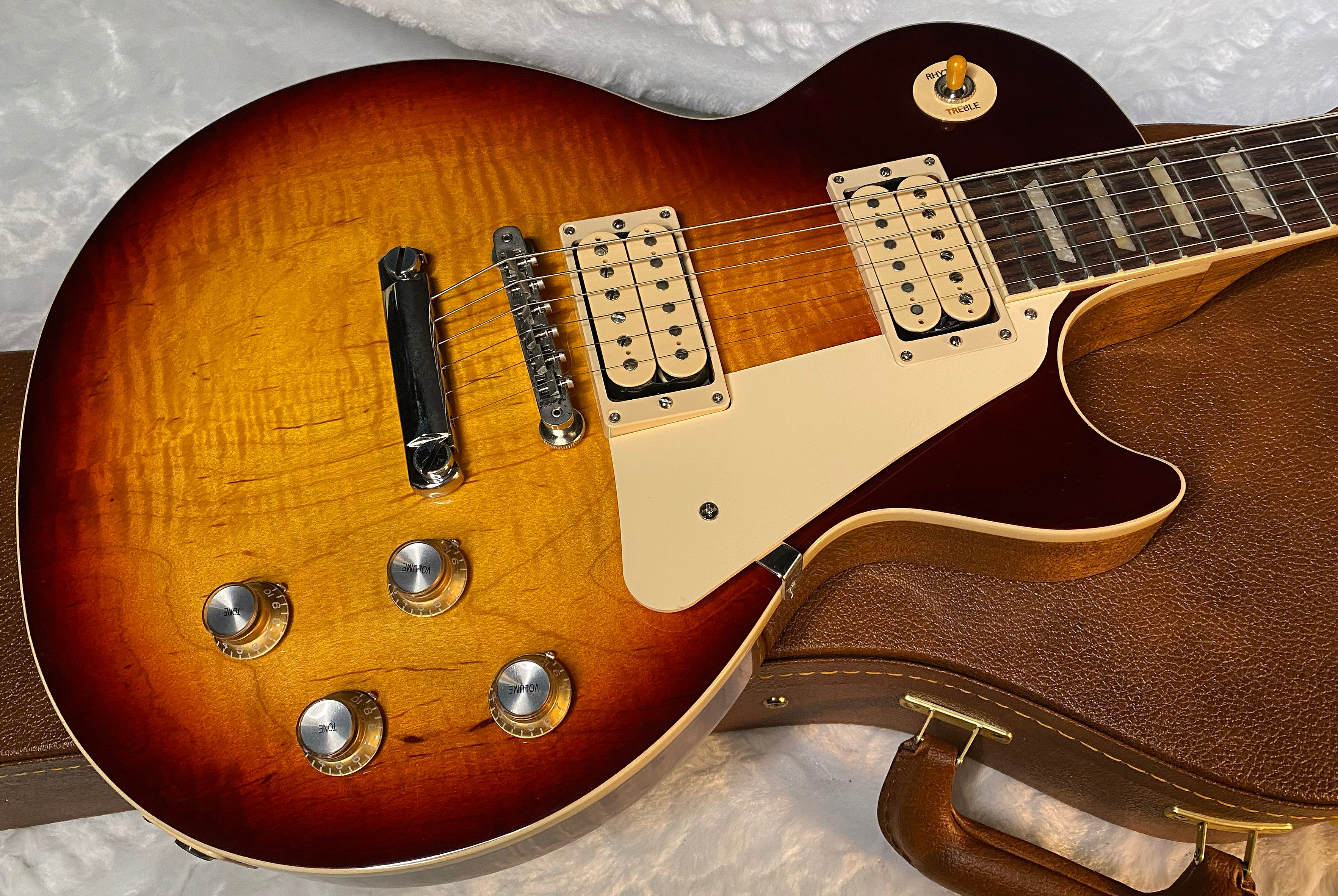 NEW! ! Gibson Les Paul Standard '60s Double Trouble Electric Guitar - Vintage Bourbon Burst - 9.4 lbs - Authorized Dealer - G06000