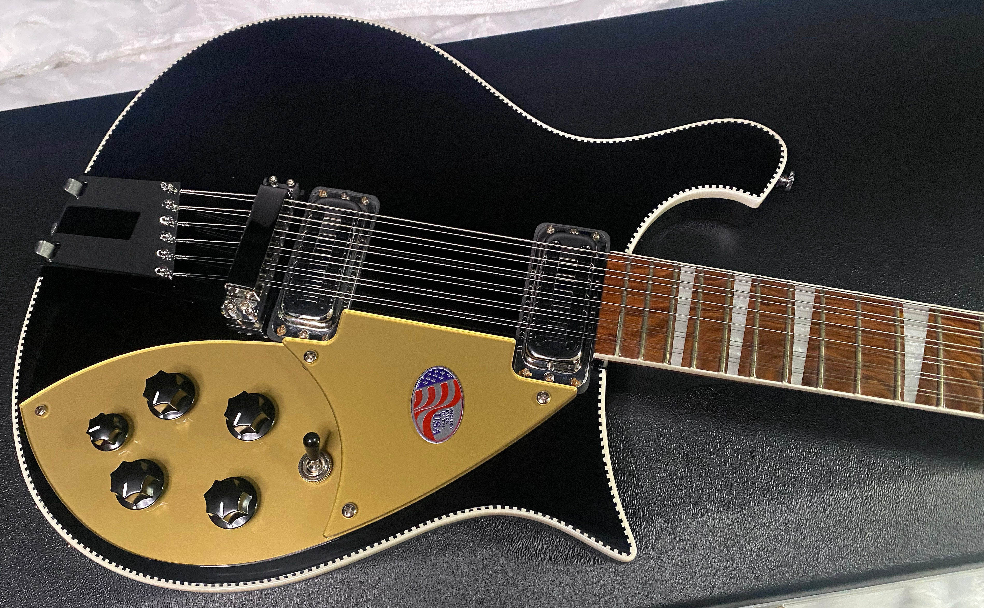NEW! Rickenbacker 660/12 Jet Glo JG - 7.8lbs - 12-String - Authorized Dealer - G07443