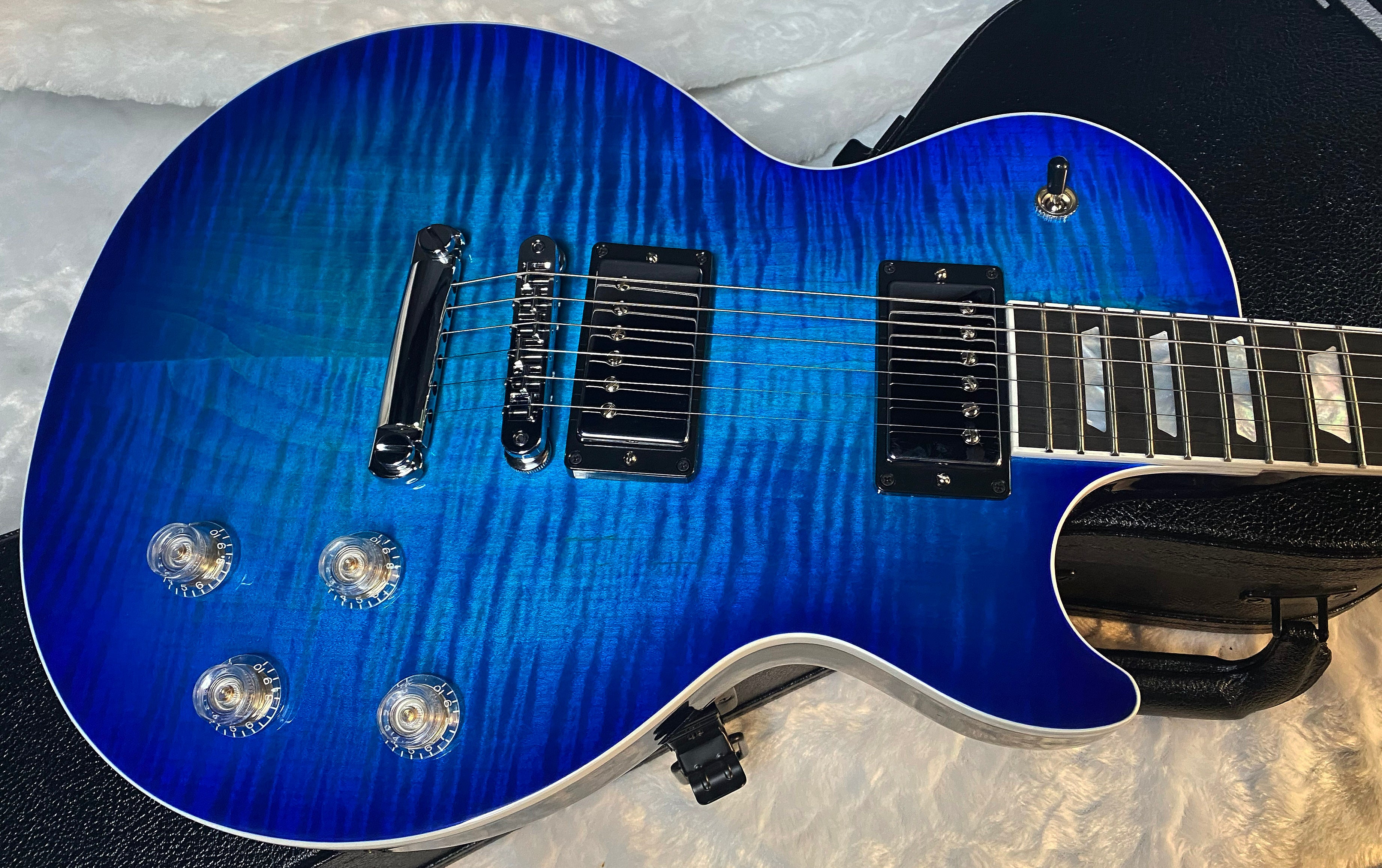 NEW ! Gibson Les Paul Modern Figured - Cobalt Burst - Beautiful Flame Top! Authorized Dealer - Only 7.7 lbs - G06032