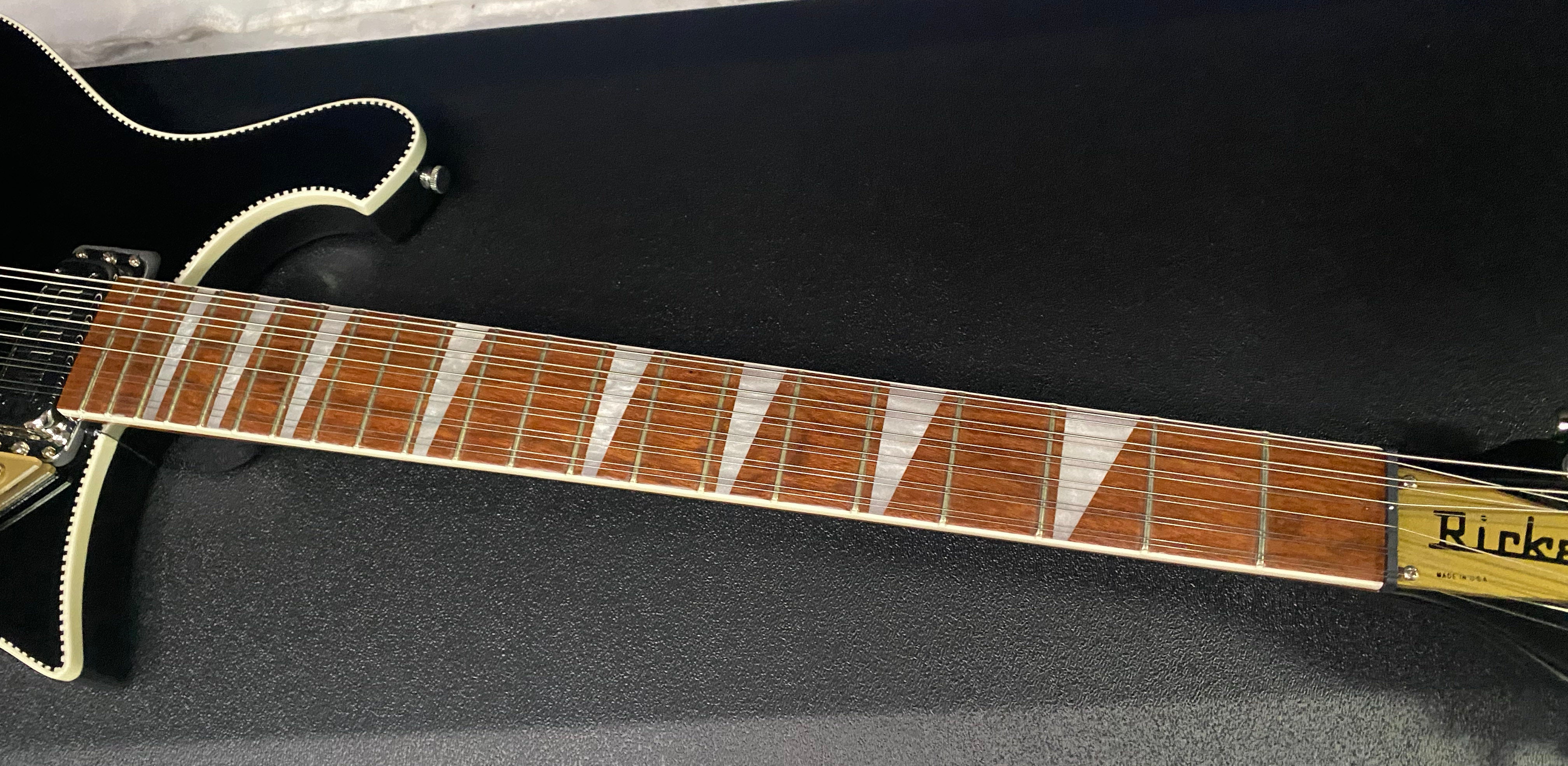 NEW! Rickenbacker 660/12 Jet Glo JG - 7.65lbs - 12-String - Authorized Dealer - G07444