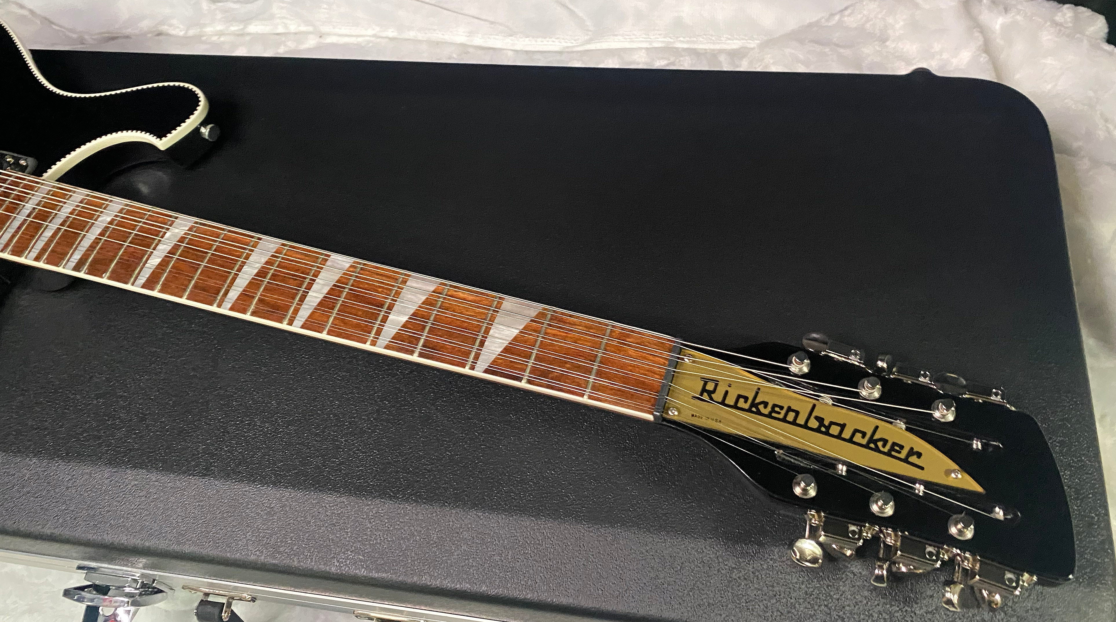 NEW! Rickenbacker 660/12 Jet Glo JG - 7.45lbs - 12-String - Authorized Dealer - G07439