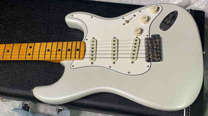 NEW! Fender Custom Shop Special Run '69 Stratocaster NOS Gloss Finish - Handwound P/U's - Frost White - Reverse Matching Headstock - 8.1 lbs - Authorized Dealer - RARE! G07463