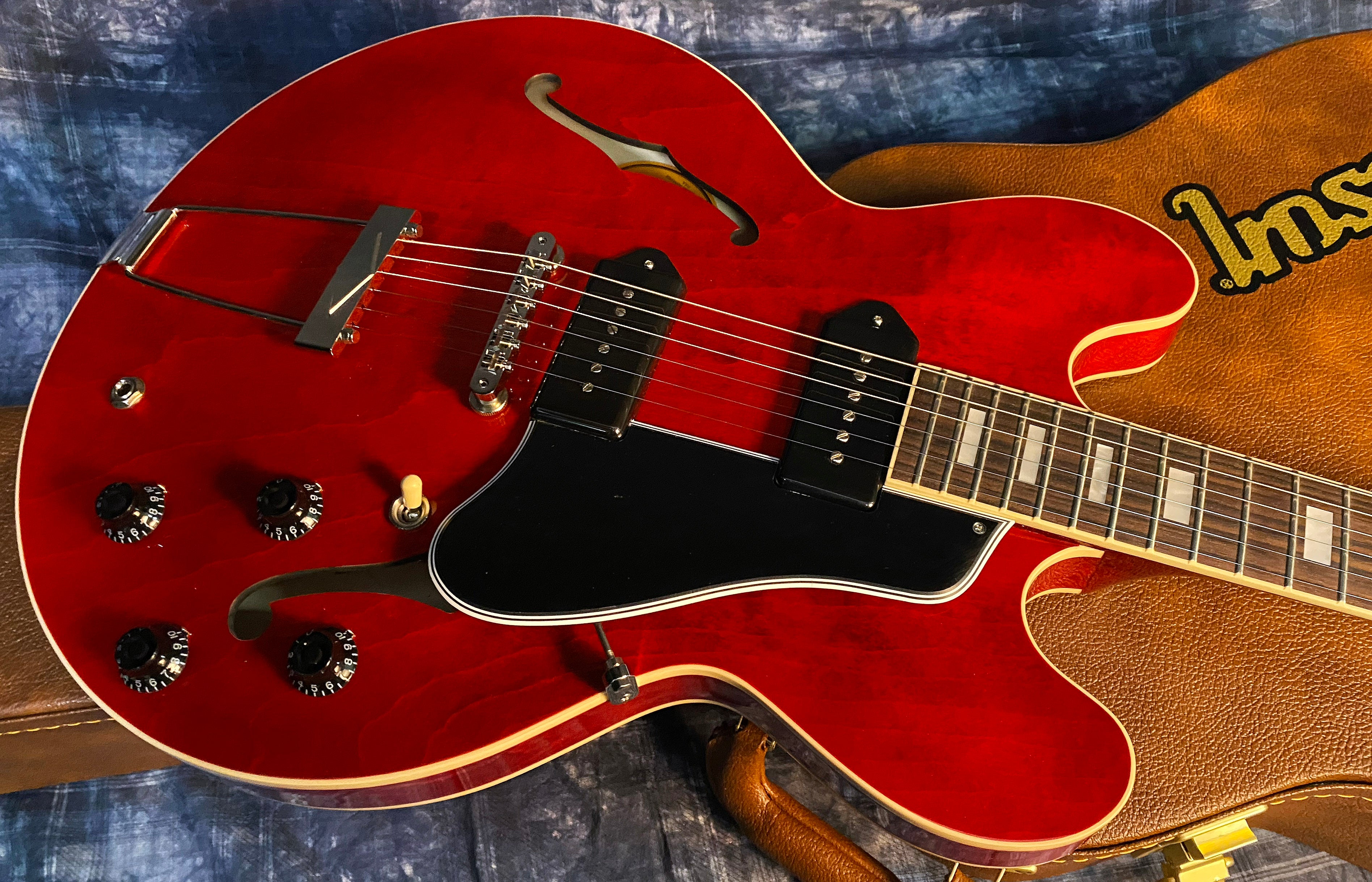 NEW ! Gibson ES-330 Hollowbody Electric Guitar - Sixties Cherry - Authorized Dealer - Only 6.4 lbs! G04629