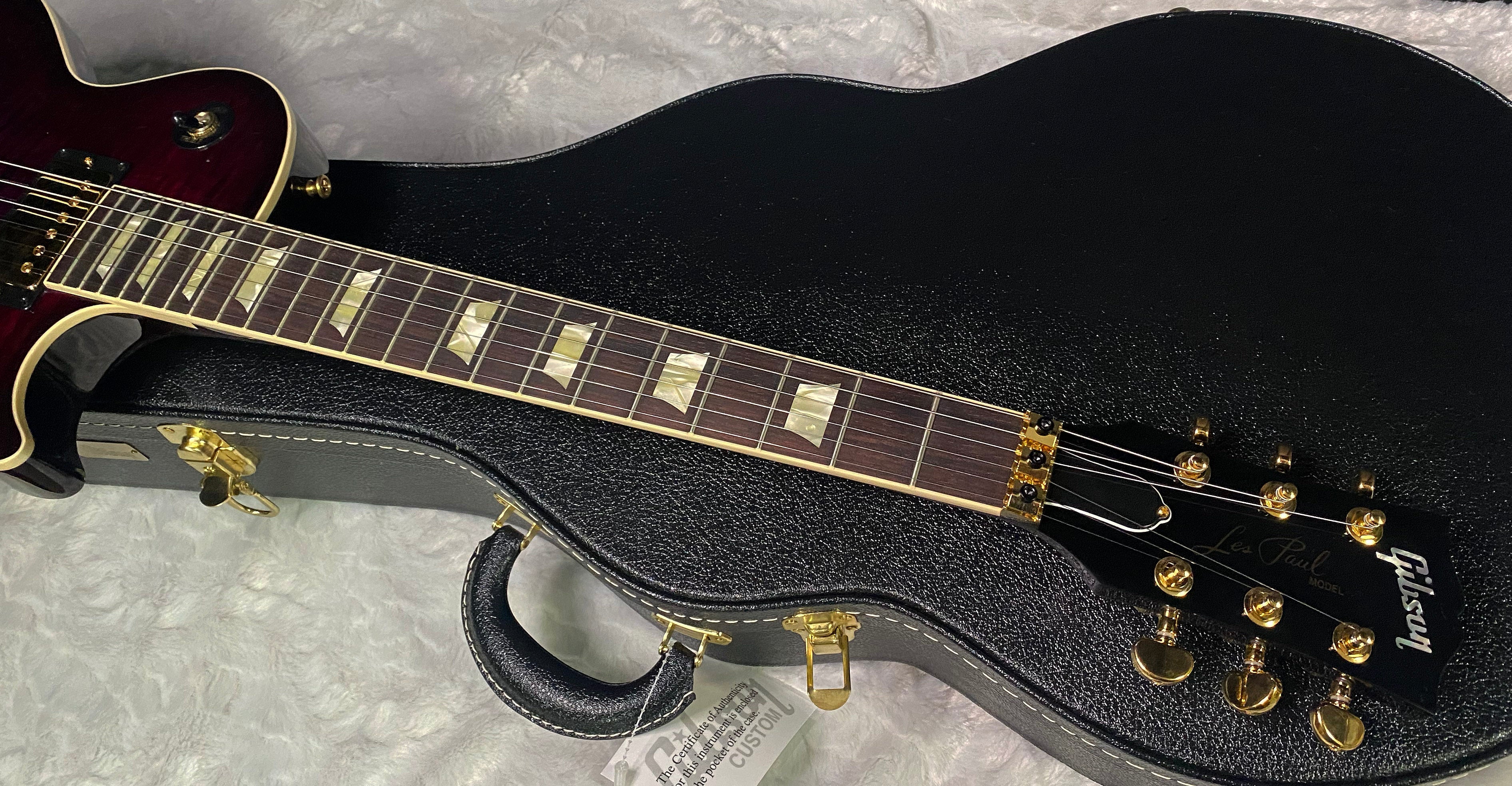 NEW! Gibson Custom Les Paul Axcess Standard Figured Top Floyd Rose Electric Guitar - Greatest Hits II - Authorized Dealer - Tri-Berry Burst - WOW! 8.5lbs - G07453