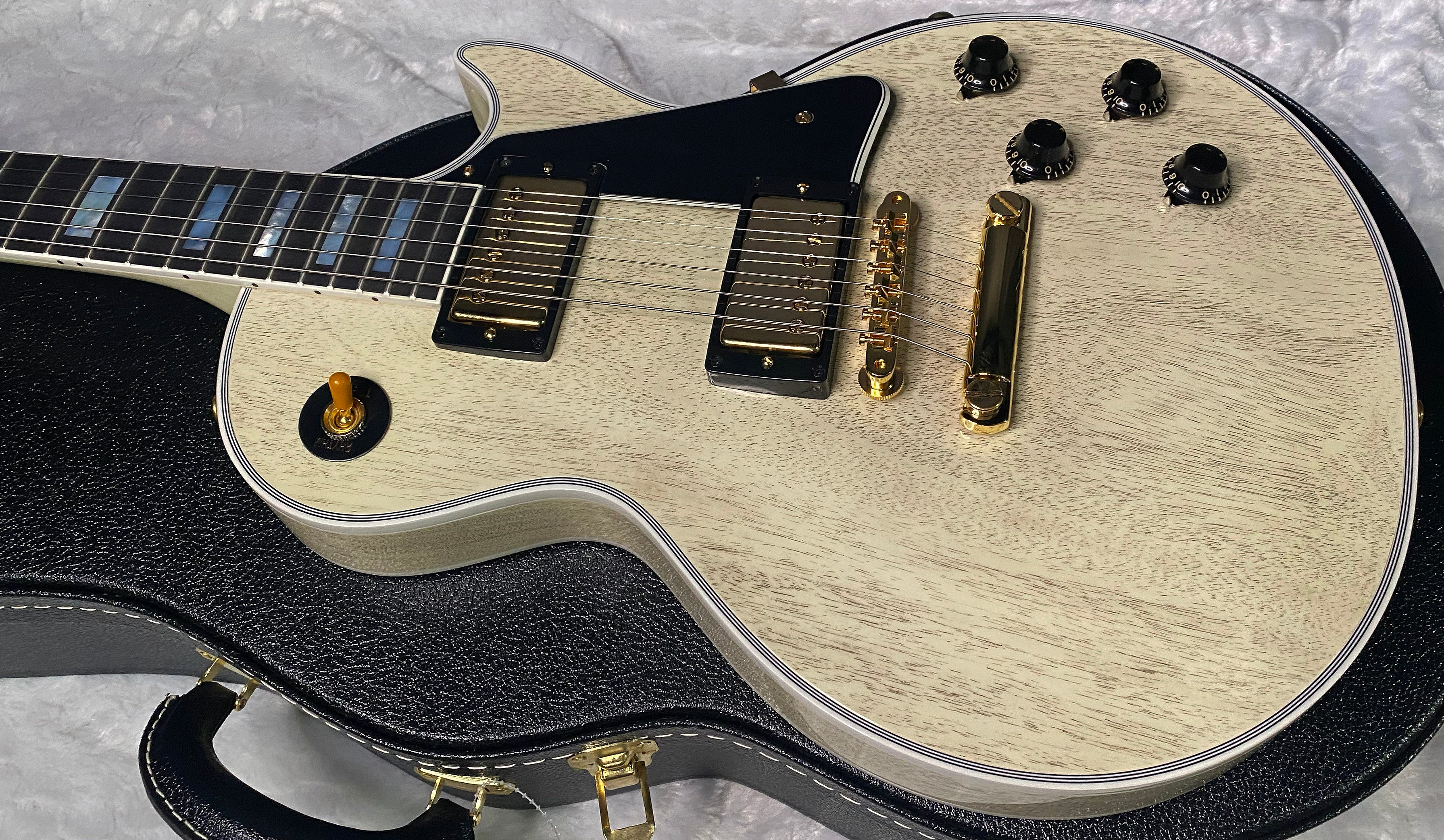 NEW! Gibson Les Paul Custom 1957 Reissue VOS - Custom Ordered in TV White - Custom Shop - 8.4 lbs - Authorized Dealer - G07458