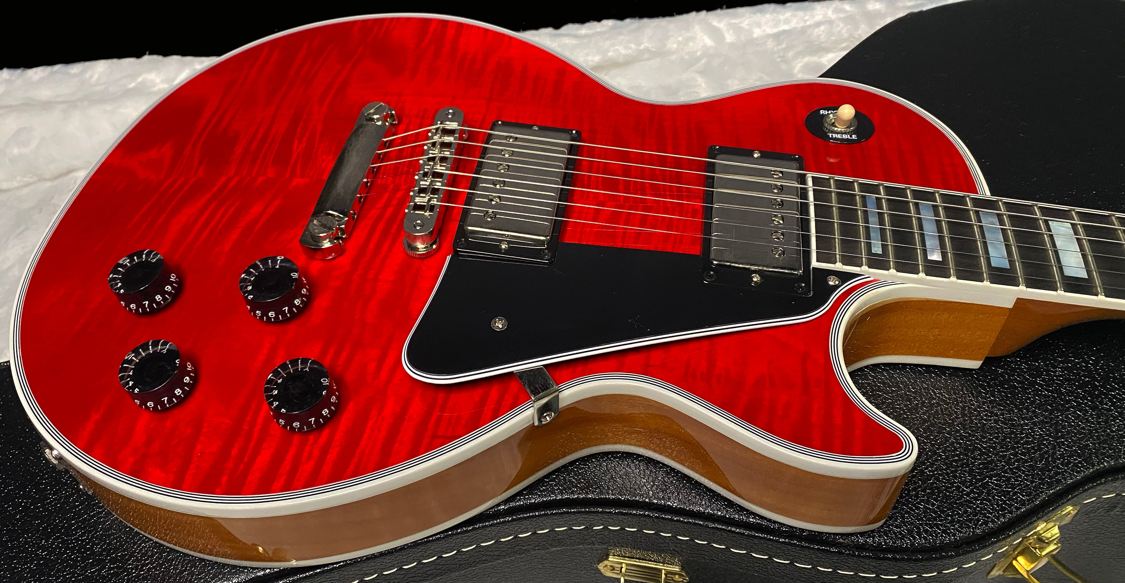 NEW! Gibson Dealer Select Custom Shop Les Paul Custom AAA Figured Flame Top - Transparent Red / Natural Back - Authorized Dealer - WOW! 9.5 lbs - G07455