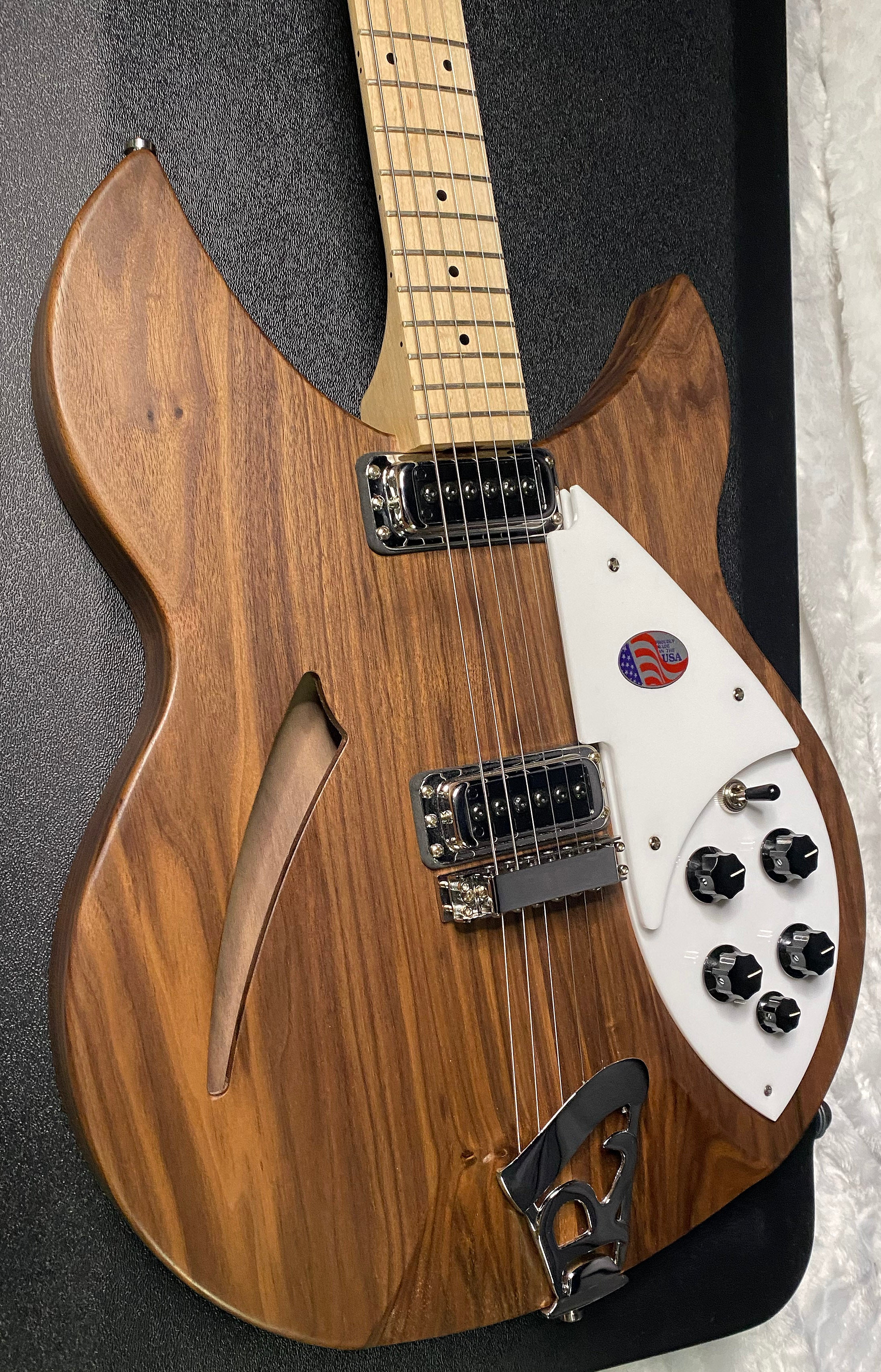 NEW! Rickenbacker 330W Walnut - Semi Hollow Electric Guitar - Authorized Dealer - 7.1 lbs - G07464