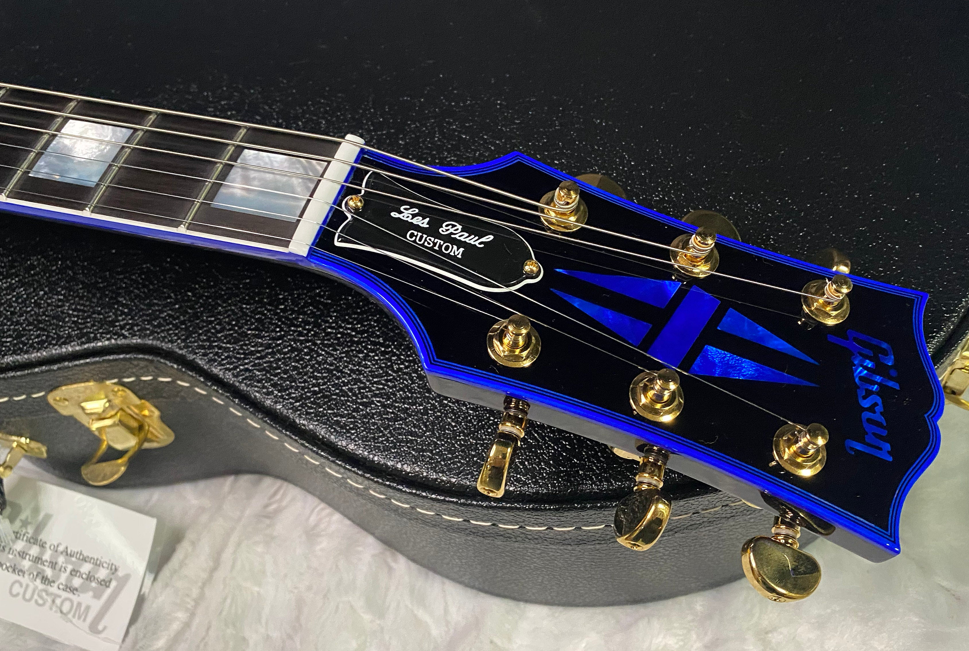 NEW! Gibson Dealer Select Custom Shop Les Paul Custom Blue Widow AAA Figured Flame Top - Authorized Dealer - 10.2lbs - G07460