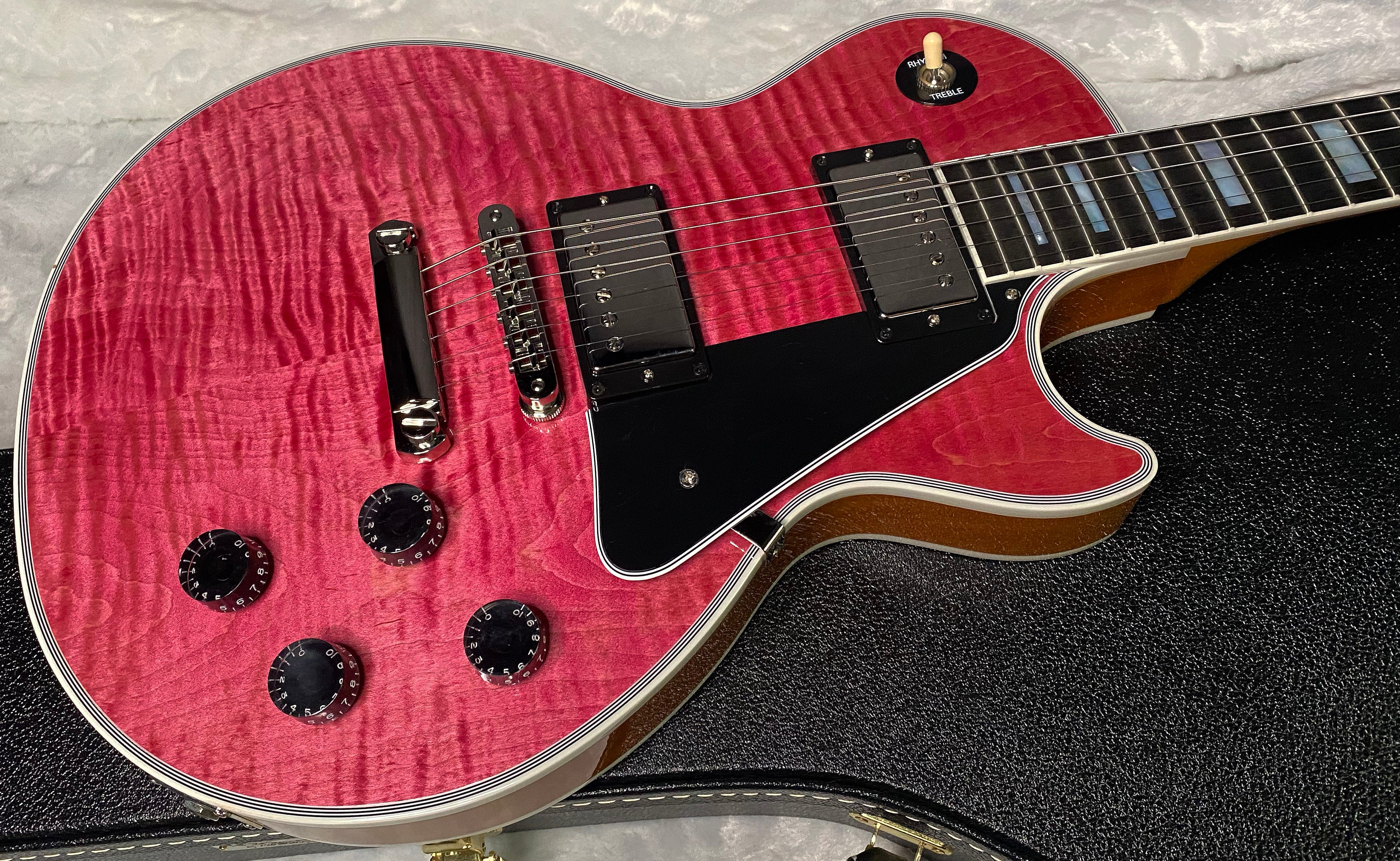 NEW! Gibson Dealer Select Custom Shop Les Paul Custom AAA Super Curly Figured Top - Transparent Pink - Authorized Dealer - WOW! 8.8 lbs - G07451