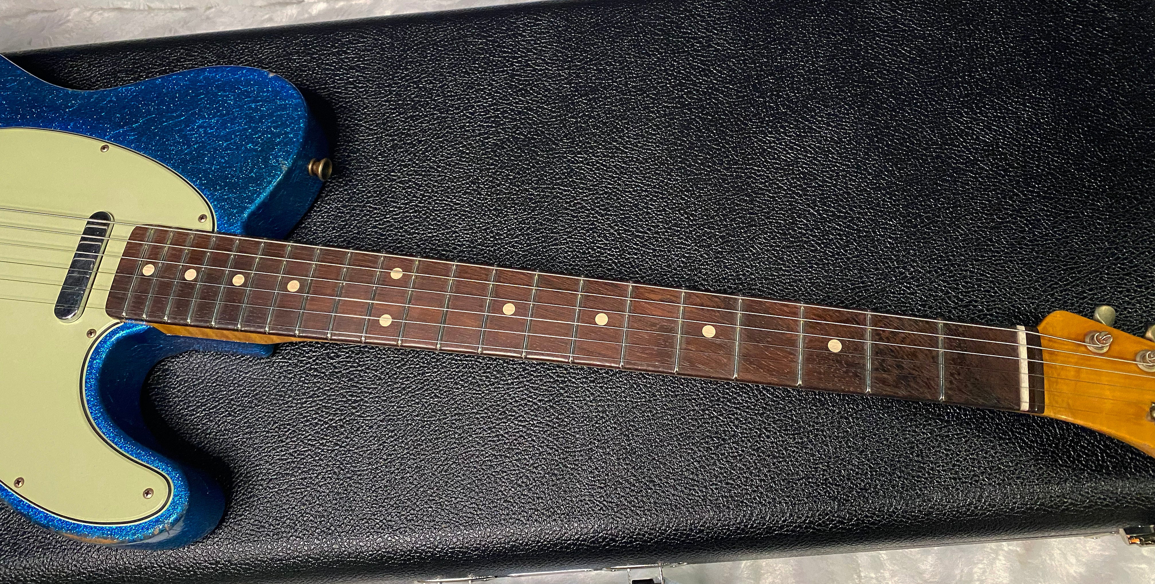NEW ! Fender '60 Telecaster - Masterbuilt Yuri Shiskov - Brazilian Fretboard - Blue Sparkle - 7.5lbs - Authorized Dealer - G07470