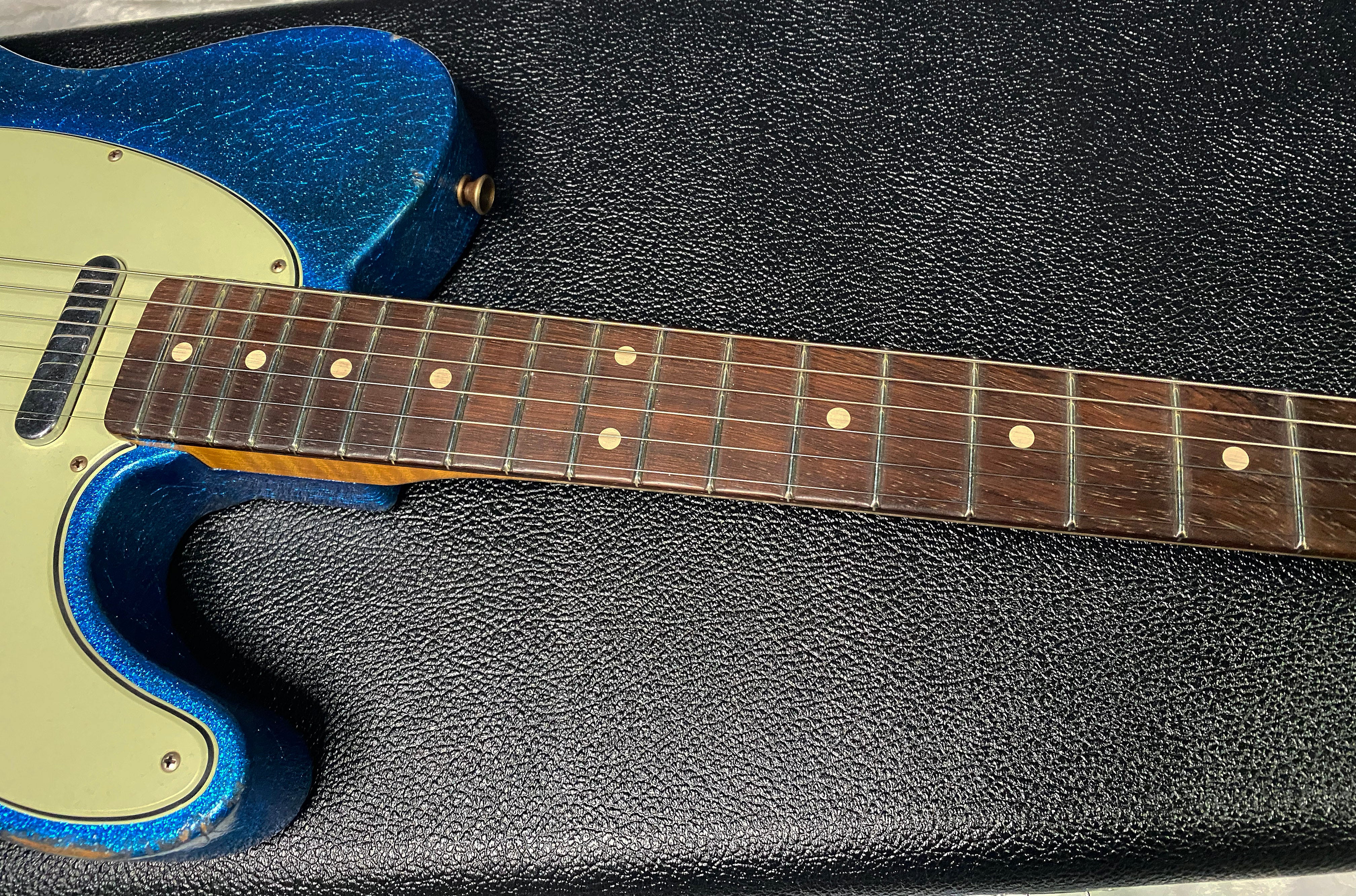 NEW ! Fender '60 Telecaster - Masterbuilt Yuri Shiskov - Brazilian Fretboard - Blue Sparkle - 7.5lbs - Authorized Dealer - G07470