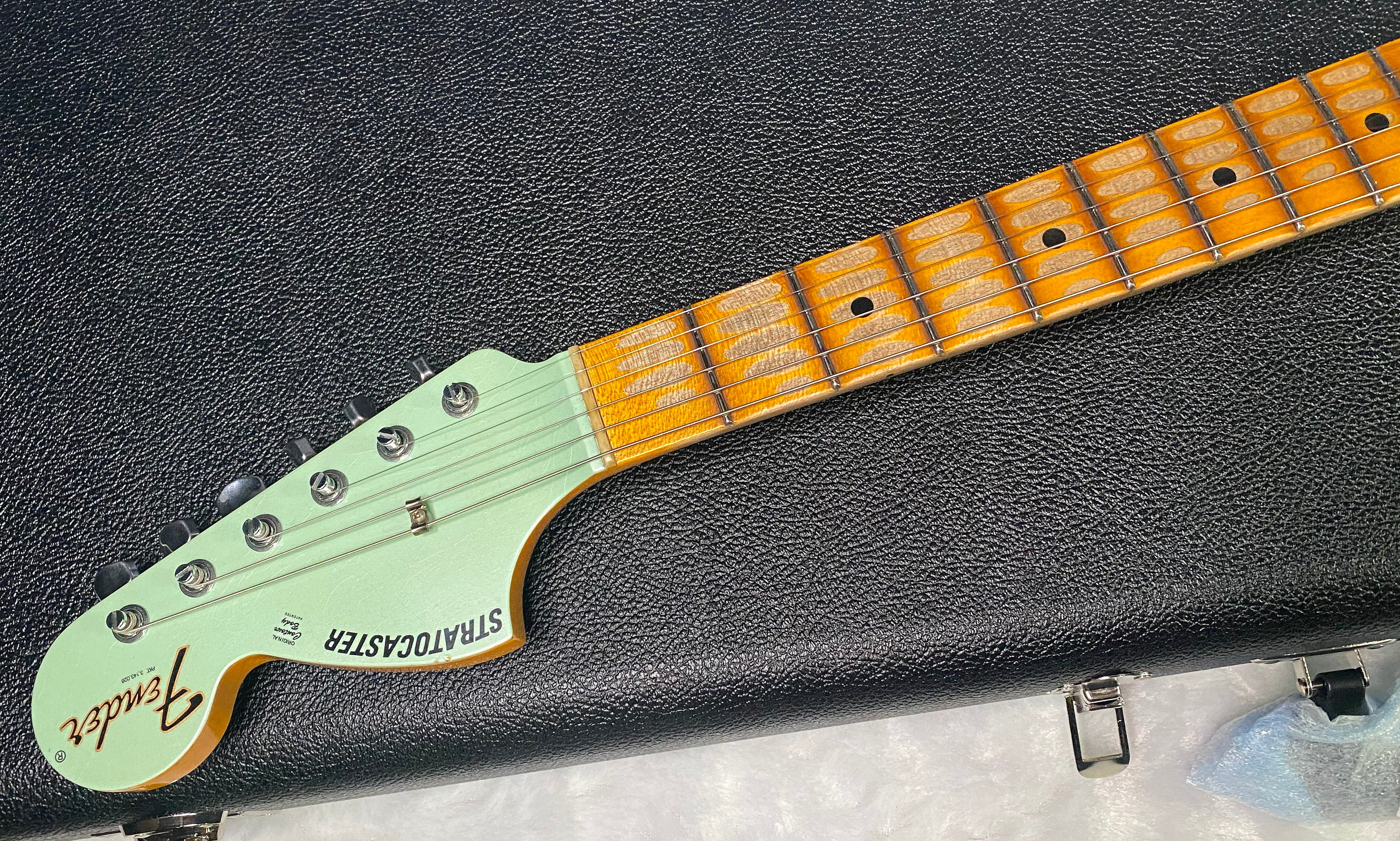 NEW! Fender Custom Shop Special Run '69 Stratocaster Heavy Relic - Handwound P/U's - Aged Surf Green Pearl - Reverse Headstock - 7.65lbs - Authorized Dealer - SUPER RARE! G07476