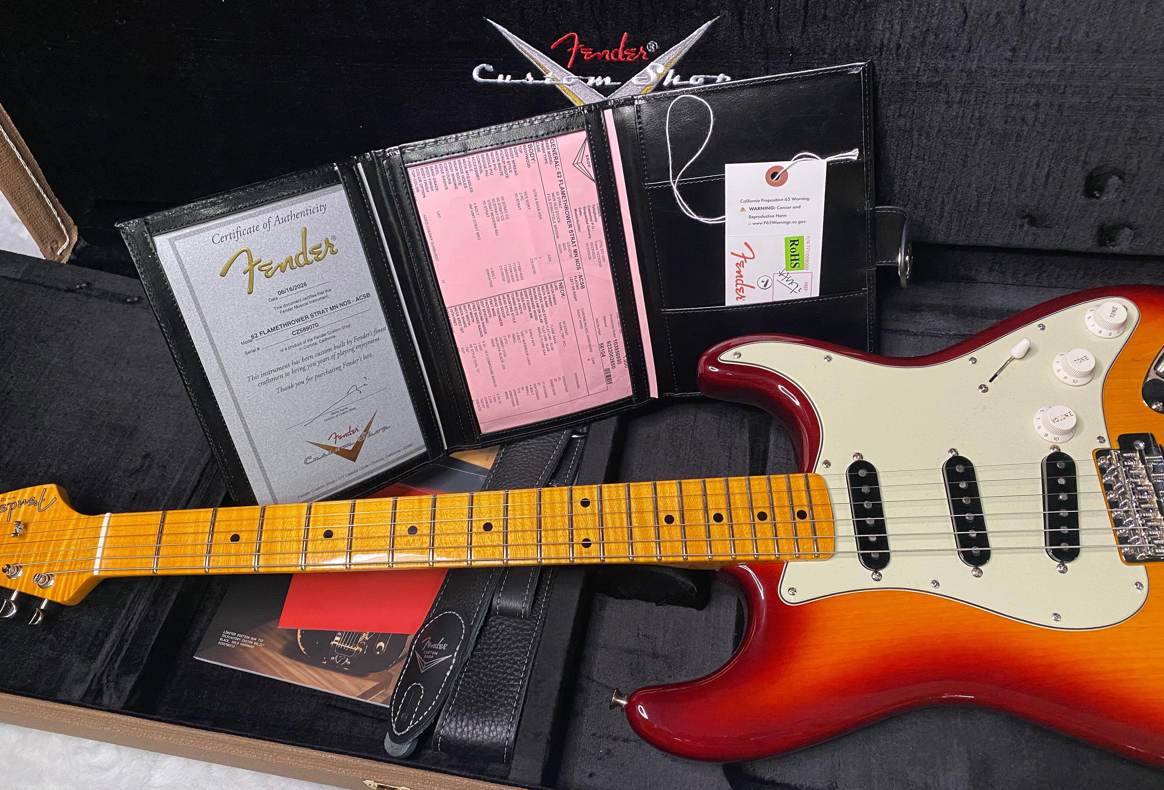 NEW ! Fender Custom Shop ' 62 Stratocaster Bizarre Guitar Exclusive Flamethrower - NOS - Super Limited Edition - Aged Cherry Sunburst - Ash - AAAA Flamed Maple Neck - Authorized Dealer - ONLY 7.1 lbs! - G07479