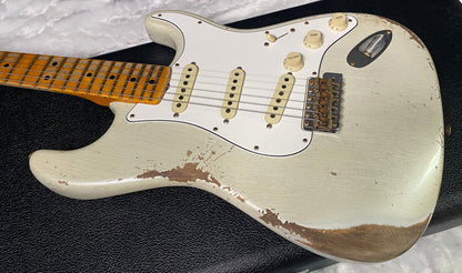 NEW! Fender Custom Shop Special Run '69 Stratocaster Heavy Relic - Handwound P/U's - Aged Frost White Pearl - Reverse Headstock - 8.2lbs - Authorized Dealer - SUPER RARE! G07468
