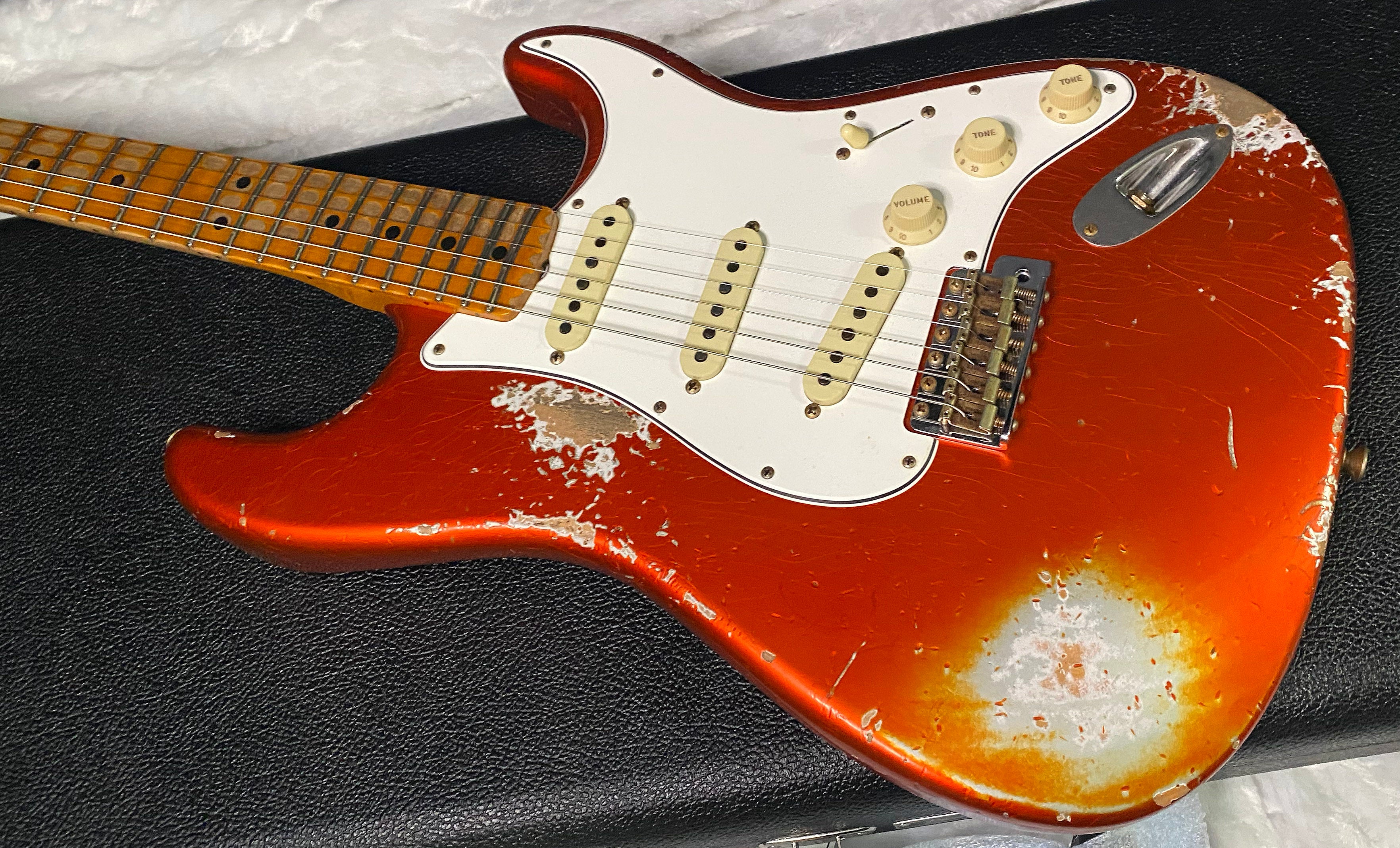 NEW! Fender Custom Shop Special Run '69 Stratocaster Heavy Relic - Handwound P/U's - Aged Candy Tangerine - Reverse Headstock - 8lbs - Authorized Dealer - SUPER RARE! G07474