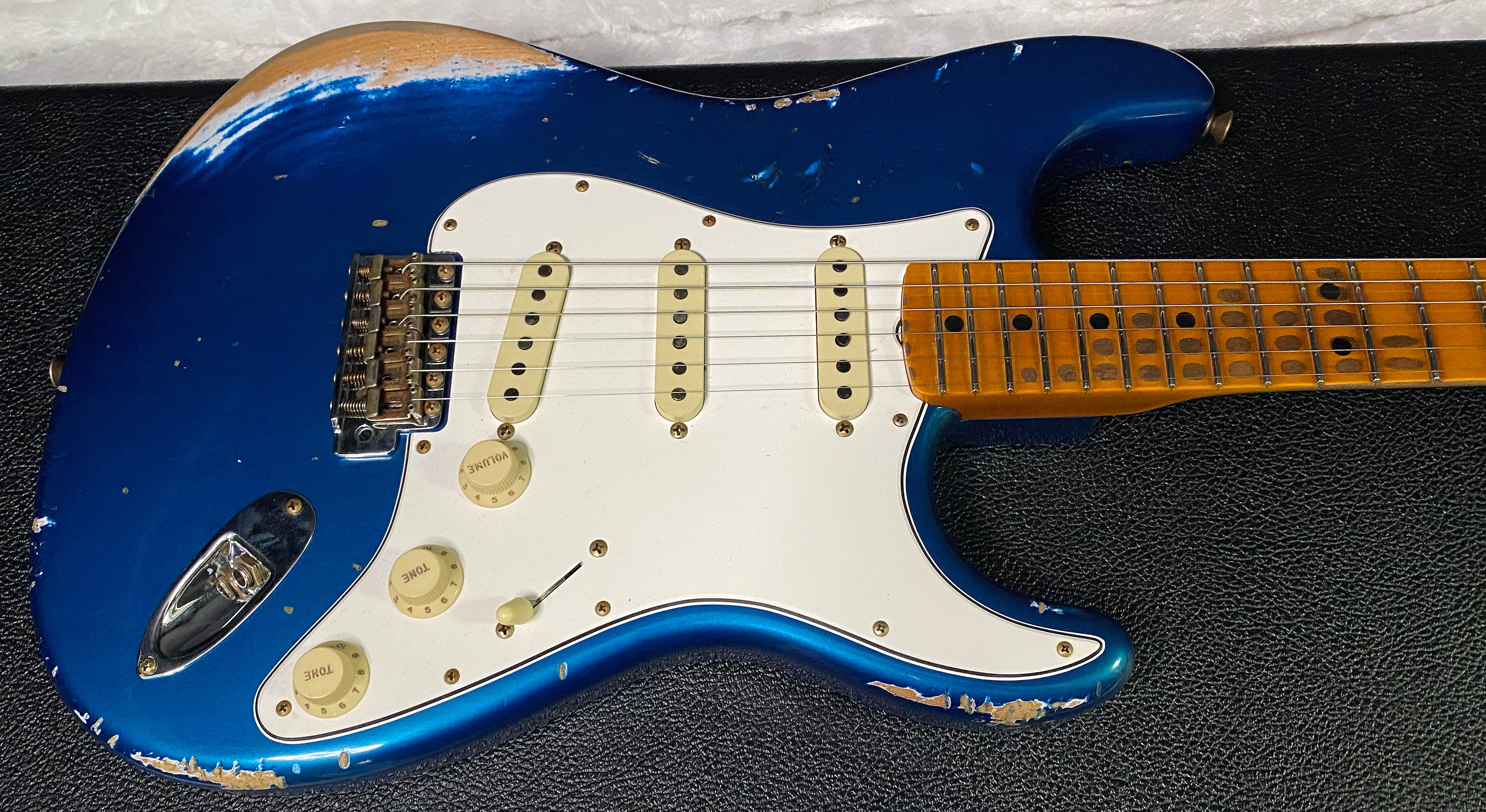 NEW! Fender Custom Shop Special Run '69 Stratocaster Heavy Relic - Handwound P/U's - Aged Aquamarine Metallic - Reverse Headstock - 8lbs - Authorized Dealer - One OFF! SUPER RARE! G07466