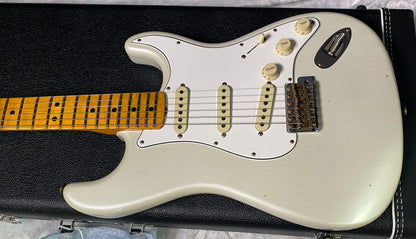 NEW! Fender Custom Shop Special Run '69 Stratocaster Journeyman Relic - Handwound P/U's - Aged Frost White Pearl - Reverse Headstock - 8lbs - Authorized Dealer - SUPER RARE! G07472