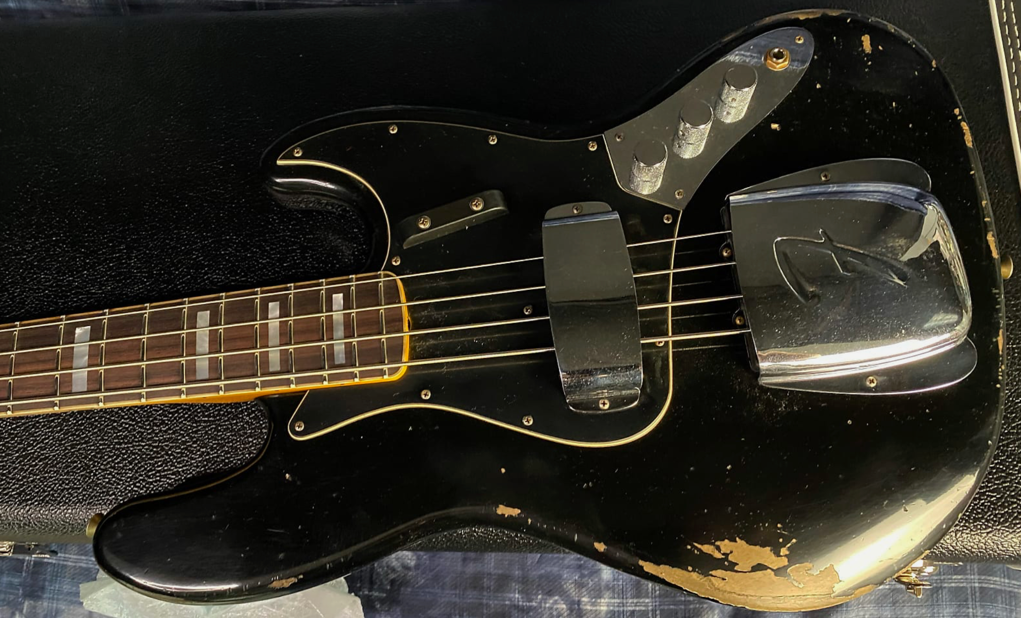 NEW ! Fender Custom Shop Limited Edition Custom Jazz Bass Heavy Relic - Aged Black - Authorized Dealer - G02846 - 9.5lbs
