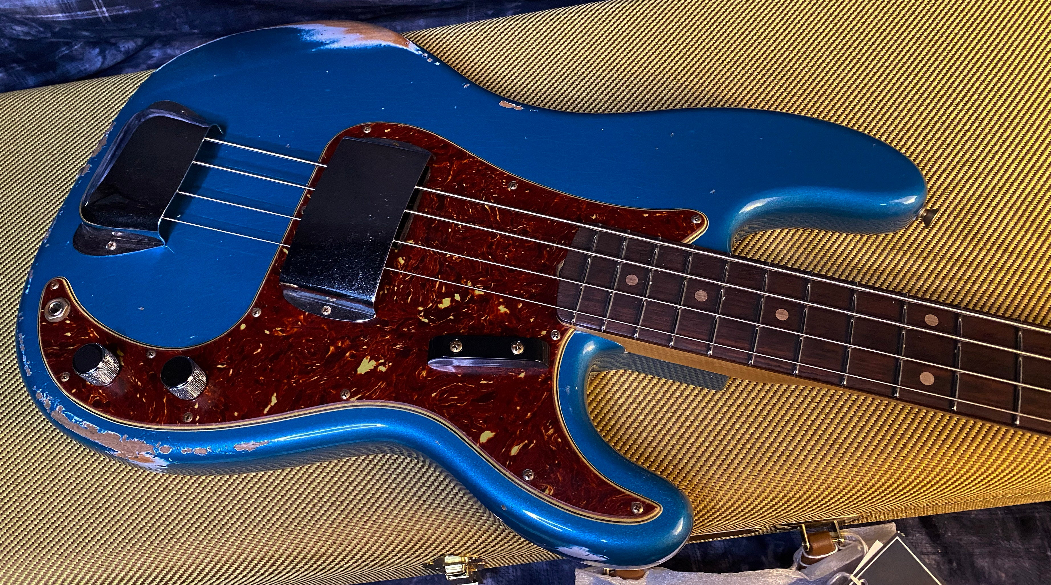 NEW ! 2024 Fender Custom Shop '63 Precision Bass Relic - Ocean Turquoise - 9.1 lbs - Authorized Dealer! In Stock! G03211