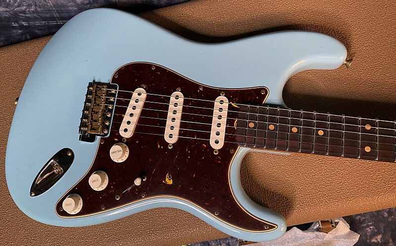 NEW ! 2024 Fender Custom Shop ' 62 Stratocaster Bizarre Guitar Exclusive Flamethrower - Journeyman Relic - Super Limited Edition - Daphne Blue - AAA Flamed Maple Neck - Authorized Dealer - 7.8 lbs - G03673