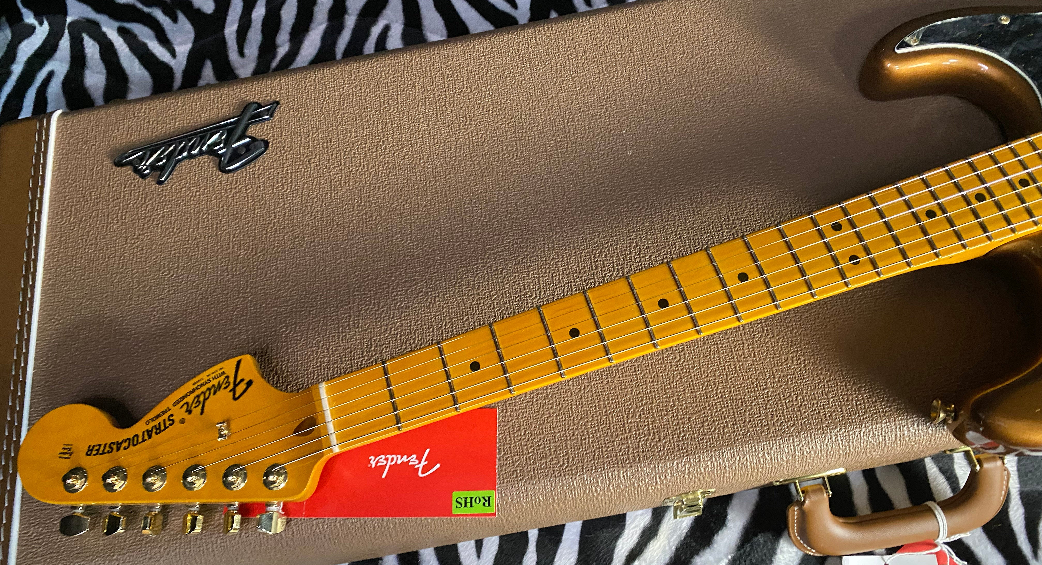 NEW! Fender Bruno Mars Stratocaster Mars Mocha - Limited Edition - Authorized Dealer - In-Stock! 7.85lbs - G02644