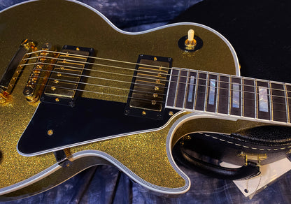 NEW! 2024 Gibson Dealer Select Custom Ordered Custom Shop Les Paul Custom - Large Flake Gold Sparkle - Authorized Dealer - 10.1 lbs - G03331