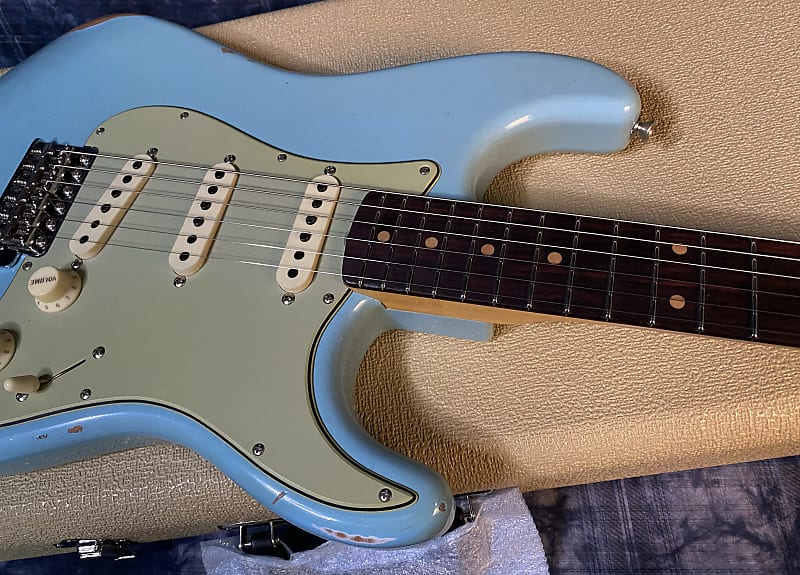 NEW ! 2024 Fender Custom Shop Late-1962 Stratocaster Relic Electric Guitar with Closet Classic Hardware - Aged Daphne Blue - 7.8lbs - Authorized Dealer - G04096