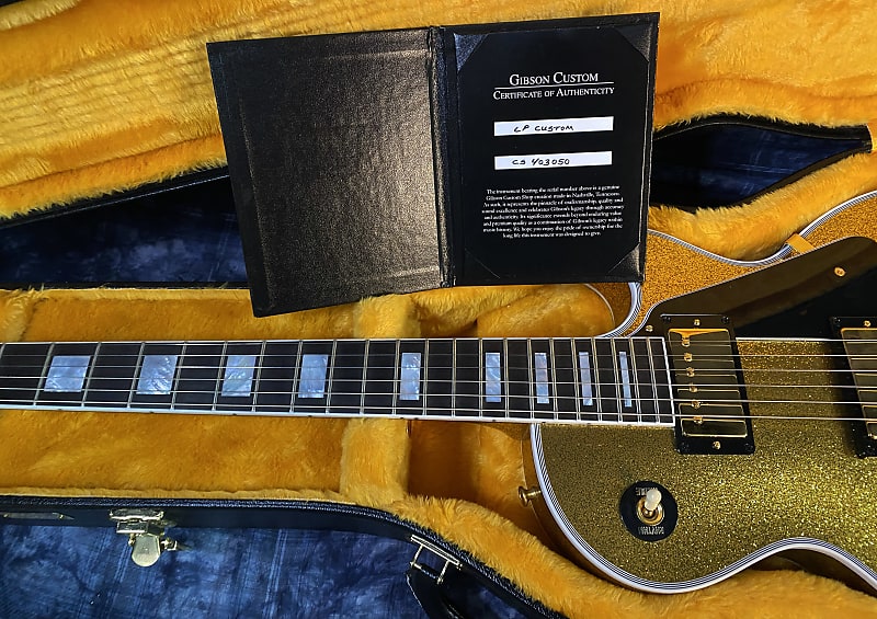 NEW! 2024 Gibson Dealer Select Custom Ordered Custom Shop Les Paul Custom - Large Flake Gold Sparkle - Authorized Dealer - 10 lbs - G03862