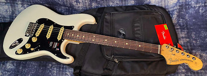 NEW! 2024 Fender American Performer Stratocaster - Arctic White - Authorized Dealer - Only 7.2 lb - G04263