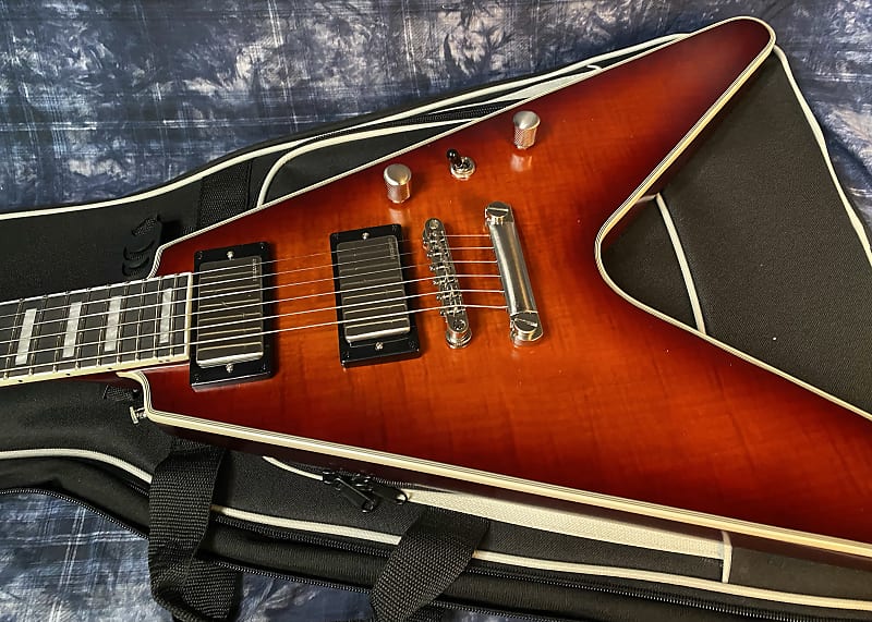 NEW ! 2024 Epiphone Flying V Prophecy Electric Guitar - Aged Bengal Tiger Burst - Authorized Dealer - 6.6lbs - G03912