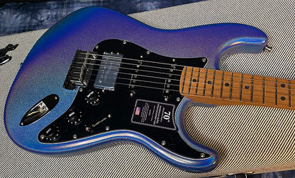 NEW! 2024 Fender 70th Anniversary American Ultra Stratocaster HSS - Amethyst - Authorized Dealer - In-Stock! 8.35lbs G03987