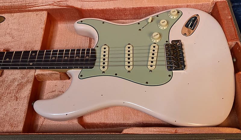 NEW! 2024 Fender Custom Shop '60 Reissue Stratocaster Journeyman Relic - Super Faded Shell Pink - Authorized Dealer - Only 7.45lbs - G03927