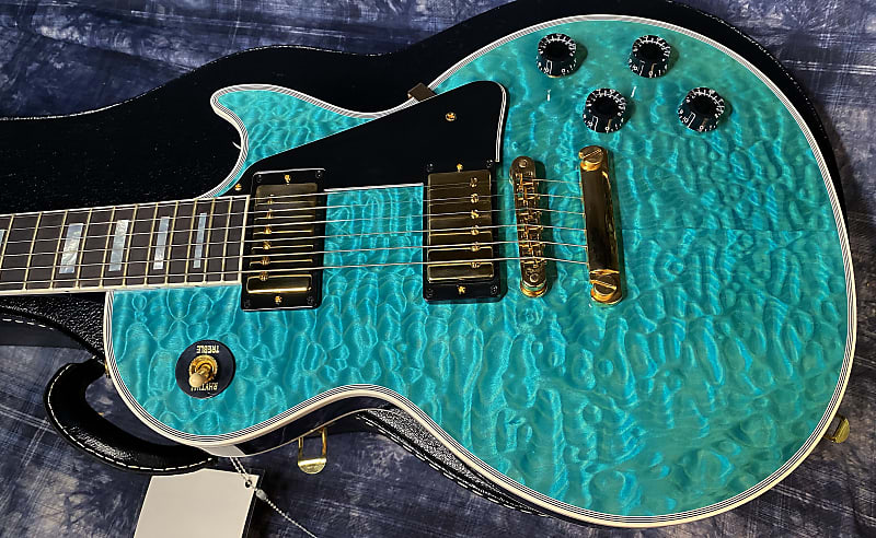 BRAND NEW! 2024 Gibson Dealer Select Custom Shop Les Paul Custom AAAAA Quilt - Aqua Blue - Authorized Dealer - WOW! Only 9.3 lbs - G03945