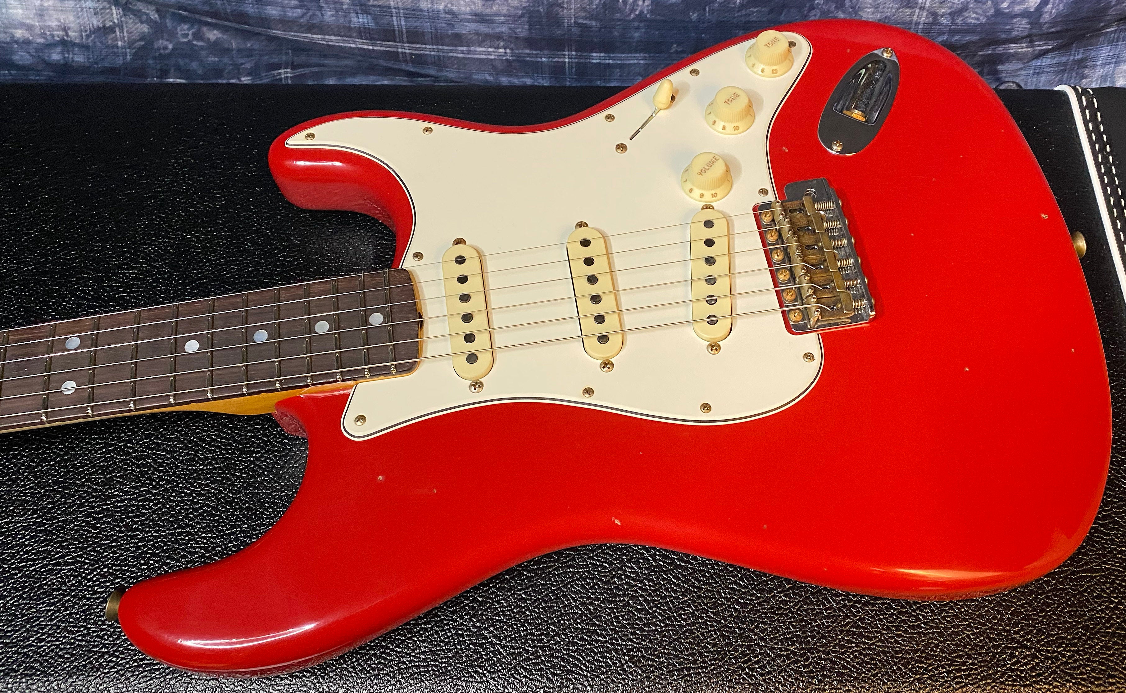 NEW ! 2024 Fender #28 Limited Edition Fat '64 Stratocaster® Journeyman Relic 3A Rosewood Fingerboard - Aged Dakota Red - Authorized Dealer - 7.8lbs - Serial #: L11636